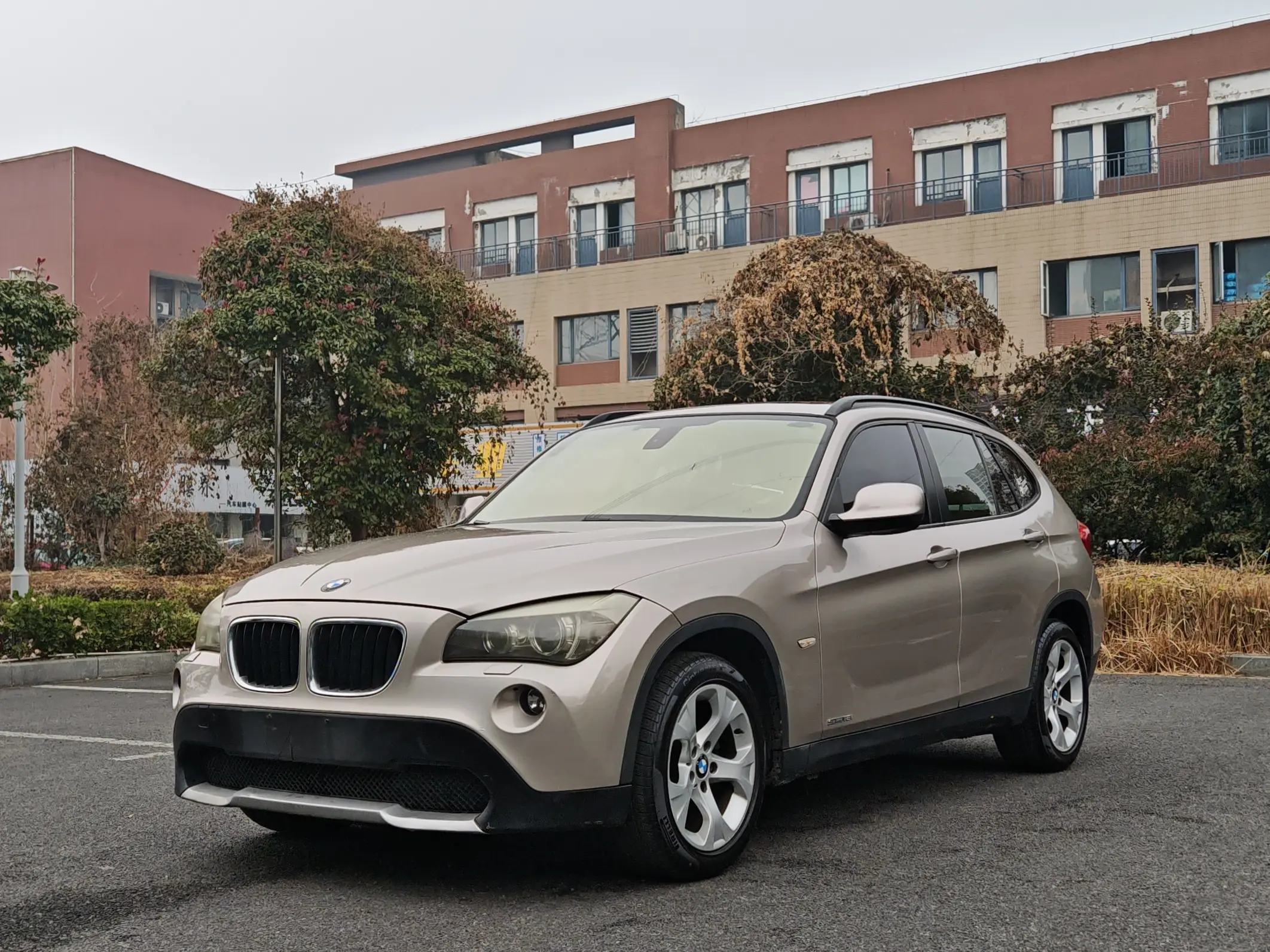 BMW X1  из Китая