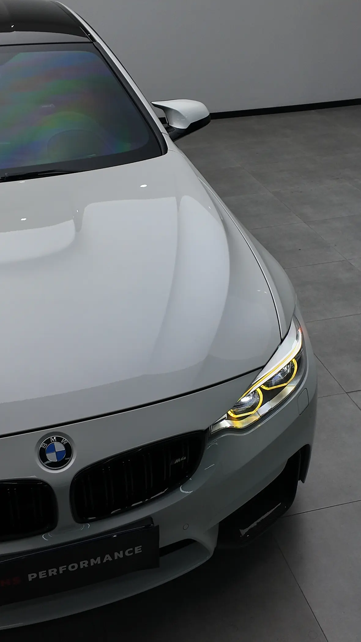 BMW M4  из Китая