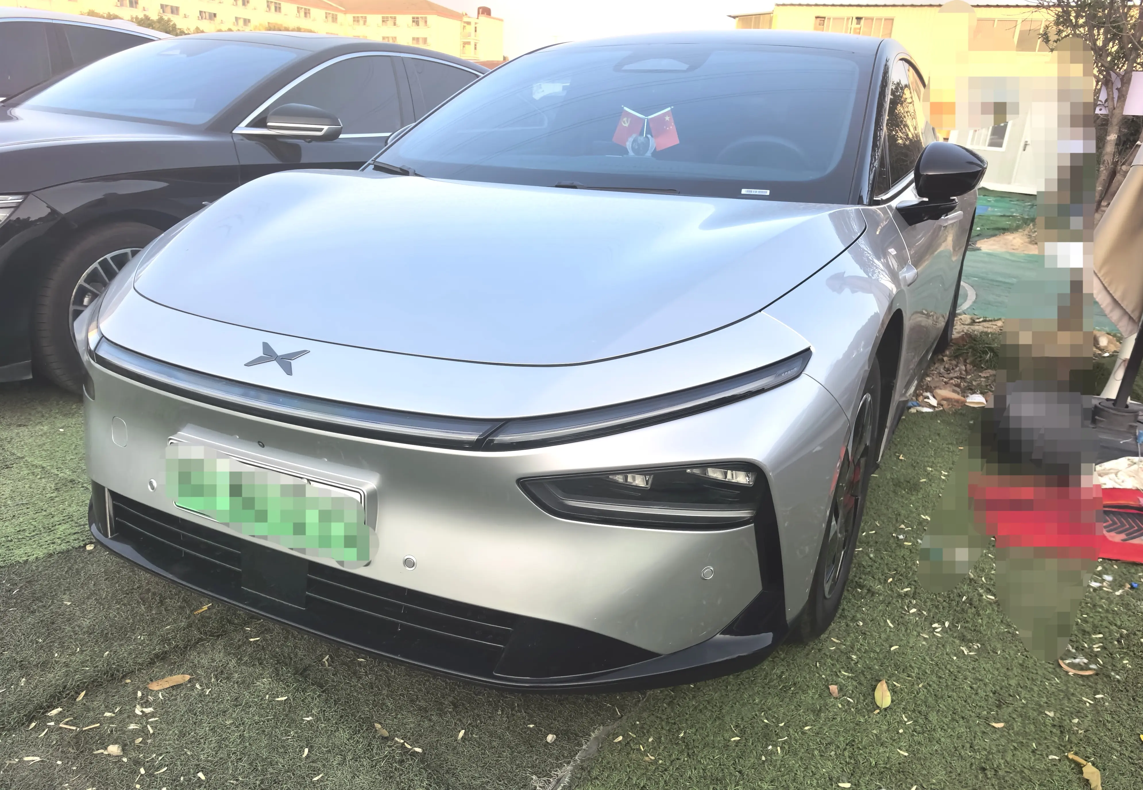 Xpeng P7+  из Китая