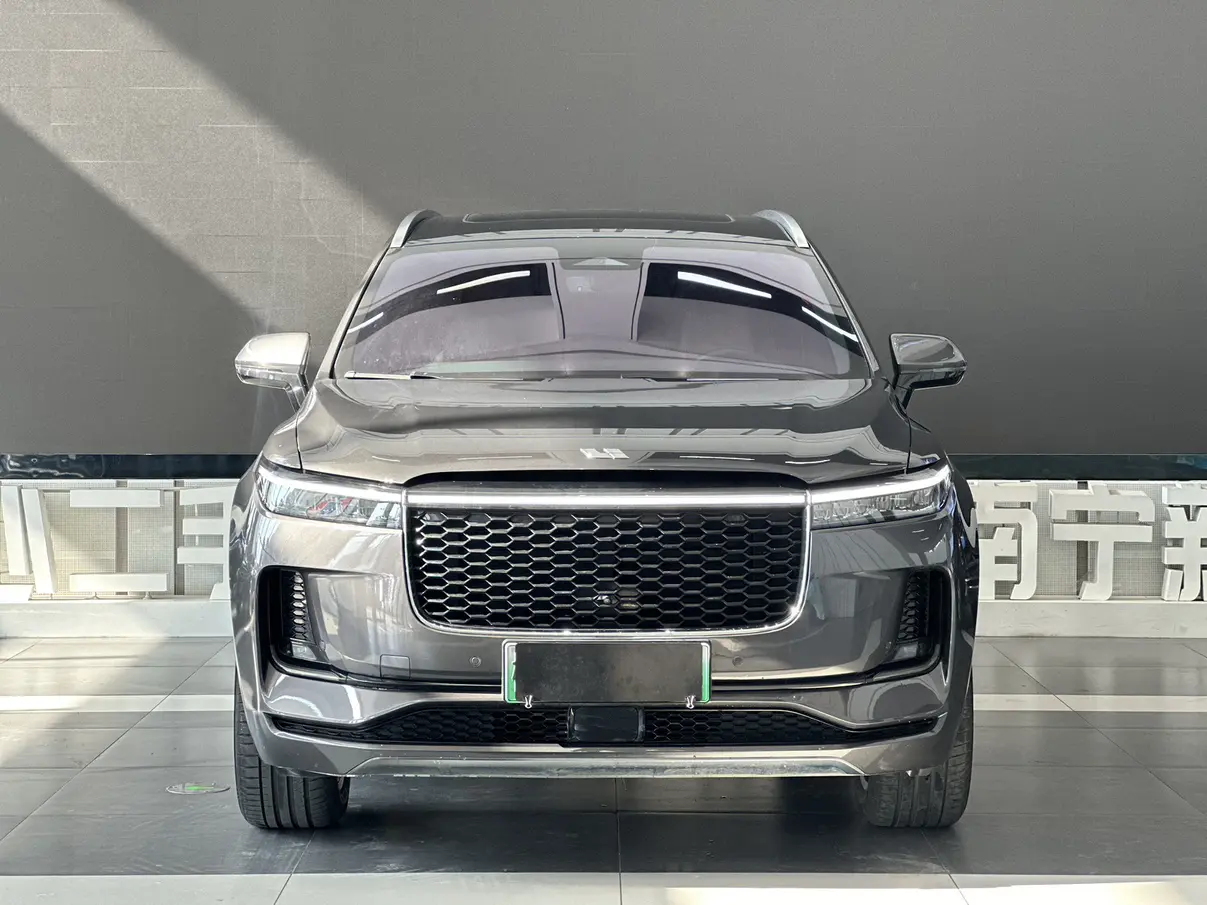 Li ONE (Ideal ONE)  из Китая