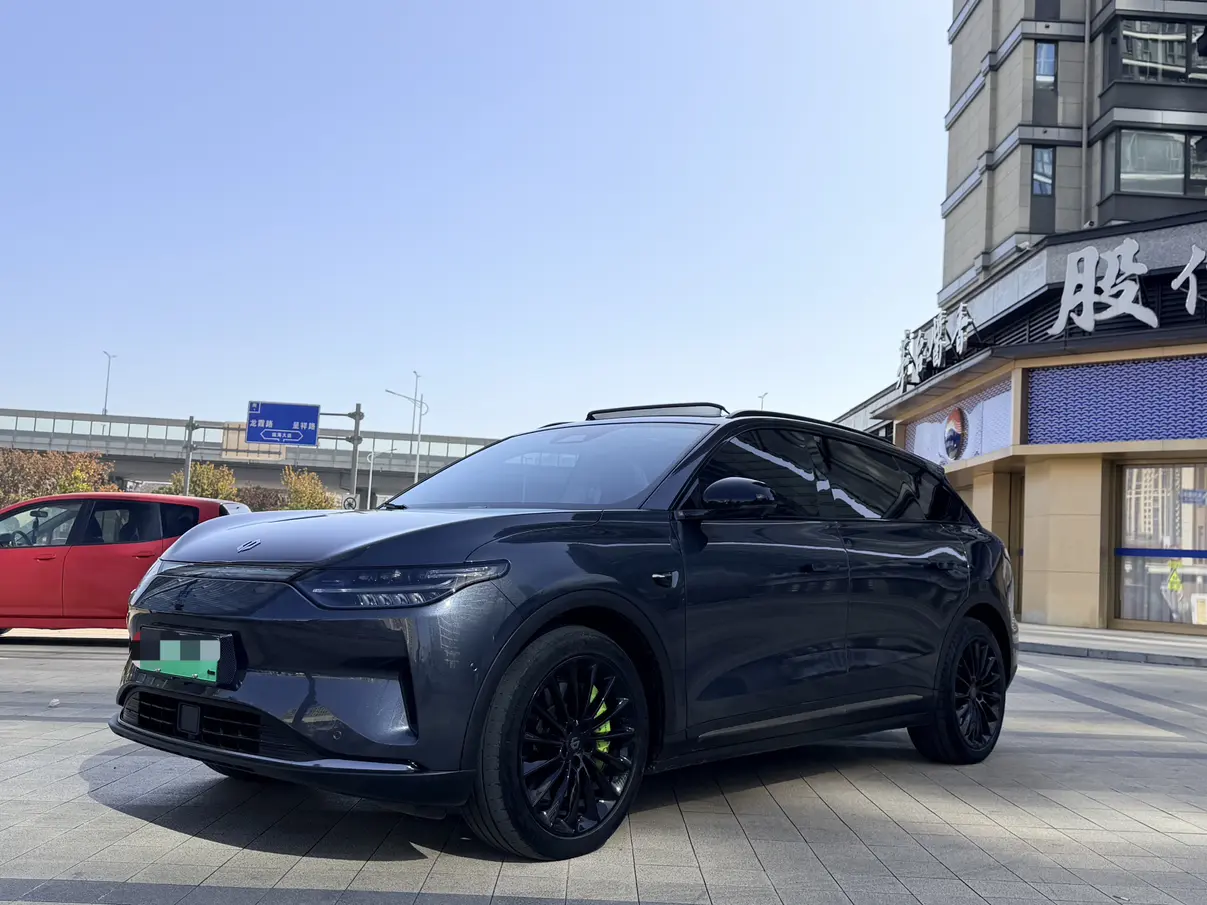 Leapmotor Zero running C11  из Китая