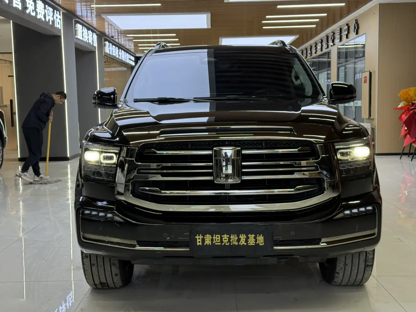 Tank 500  из Китая