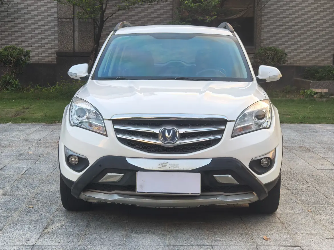 Changan CS35  из Китая