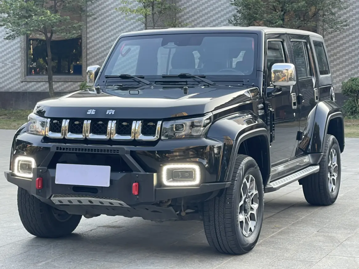 BAIC Beijing Off-road BJ40  из Китая