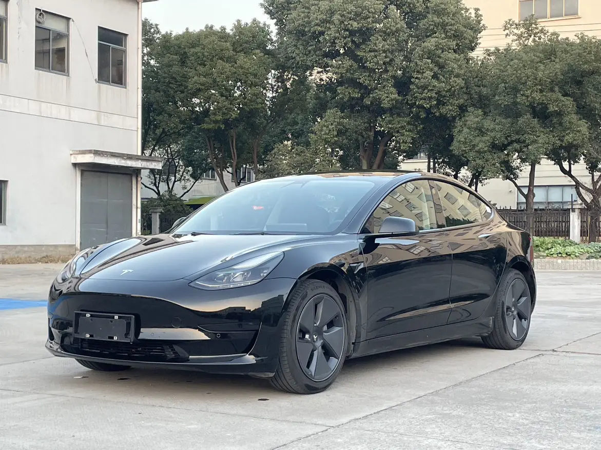 Tesla Model 3  из Китая