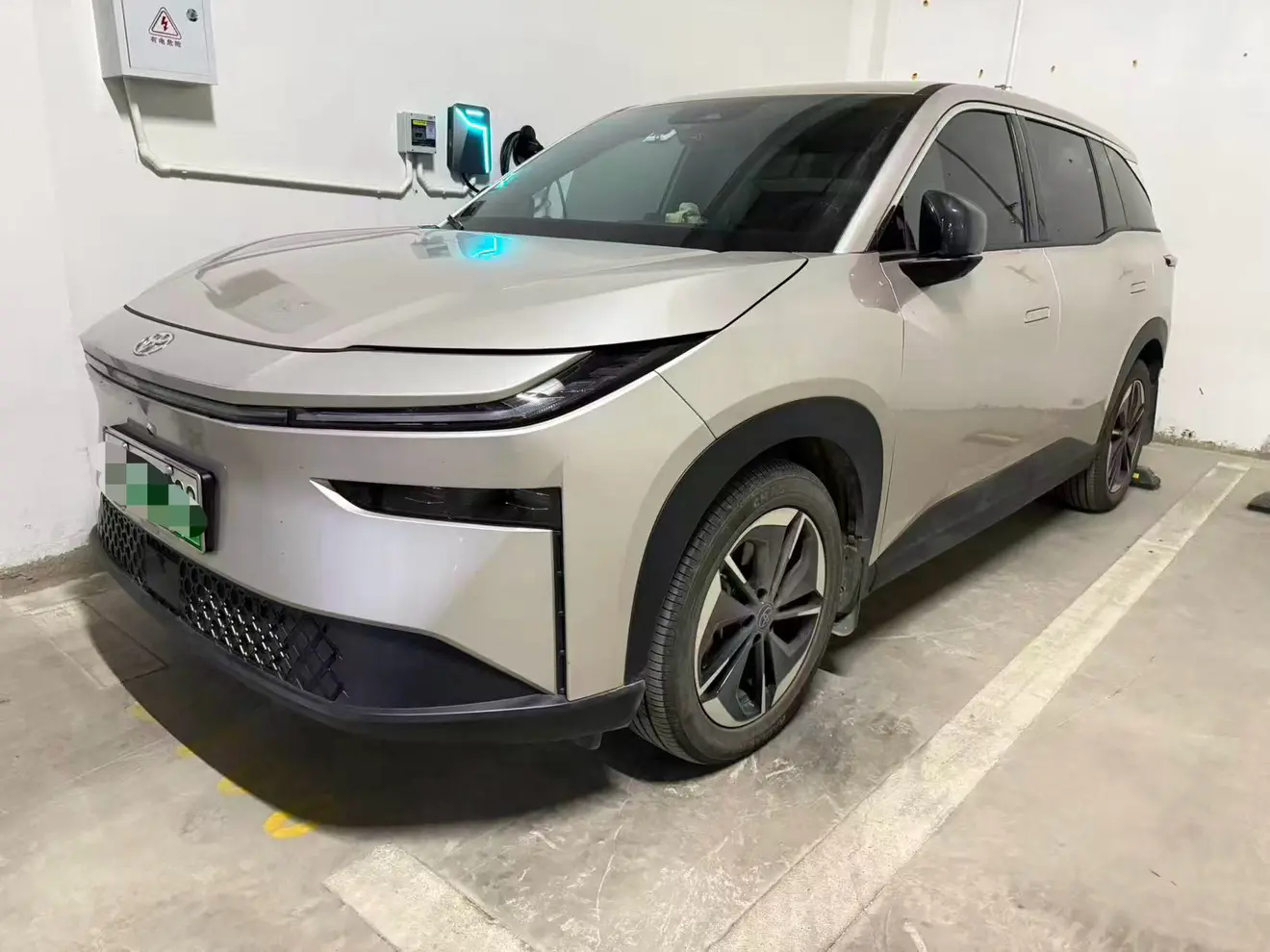 Toyota Bozhi 3X  из Китая