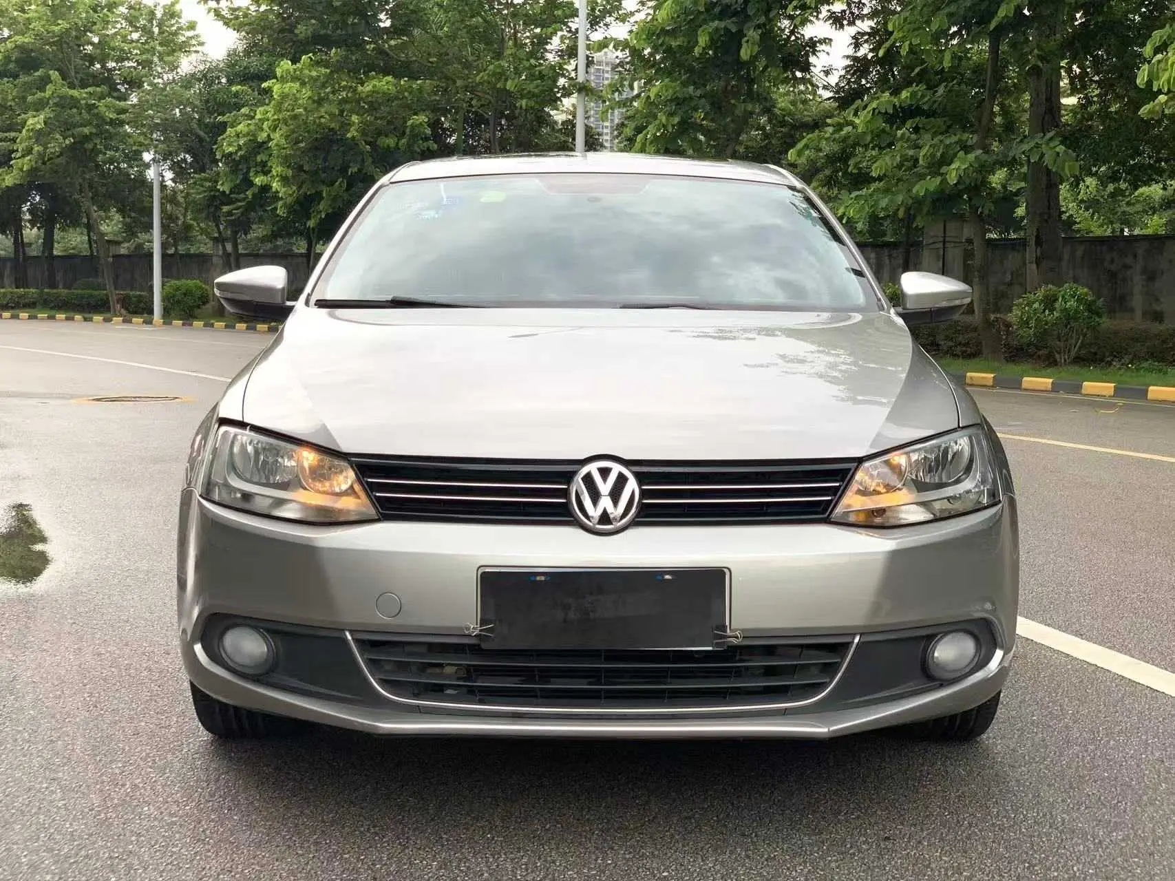 Volkswagen Sagitar  из Китая