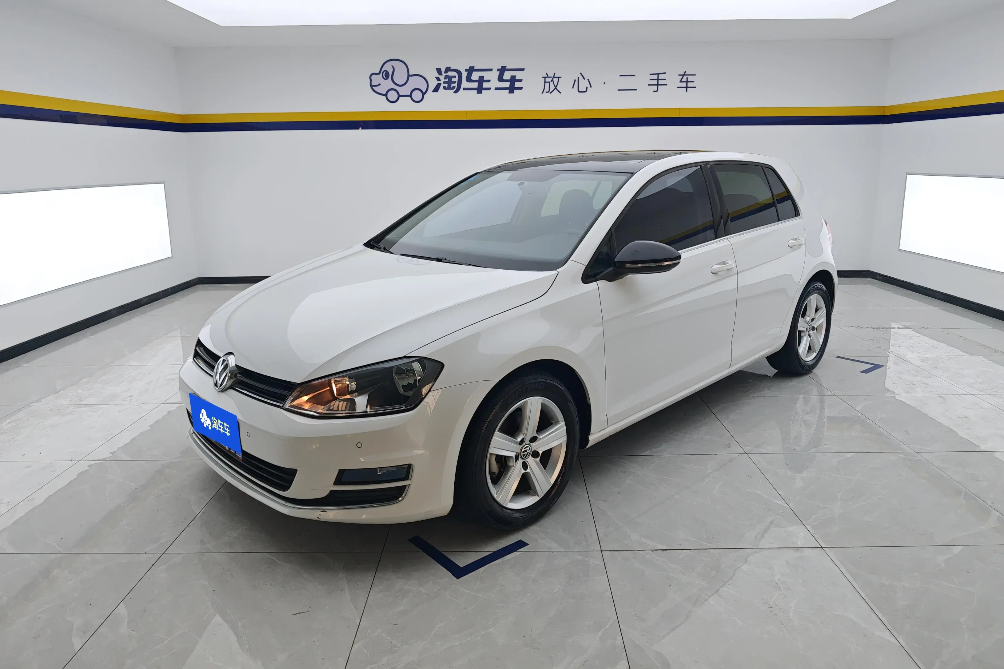 Volkswagen Golf  из Китая