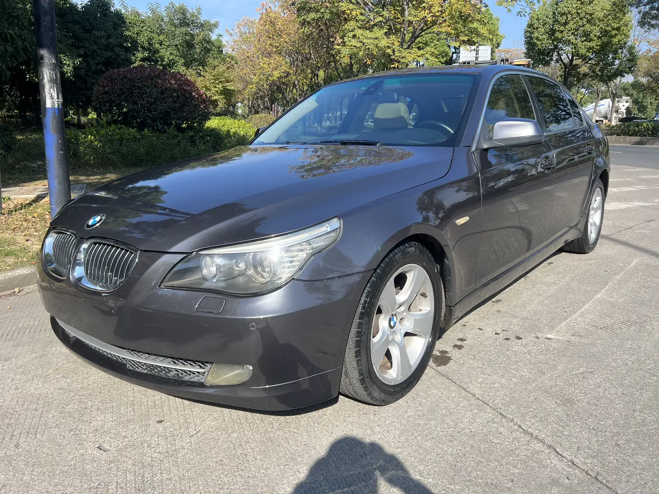 BMW 5 Series  из Китая