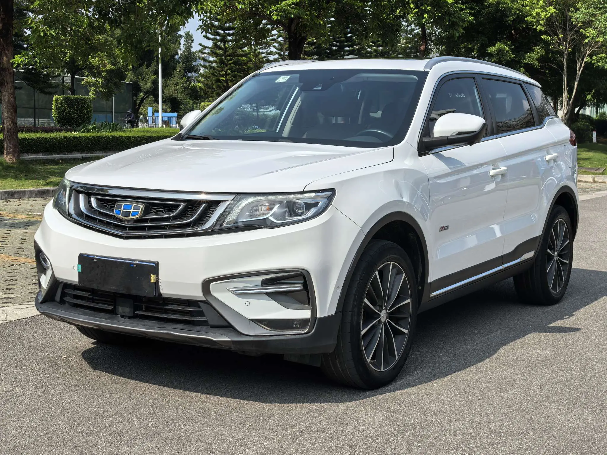 Geely Atlas (Boyue)  из Китая