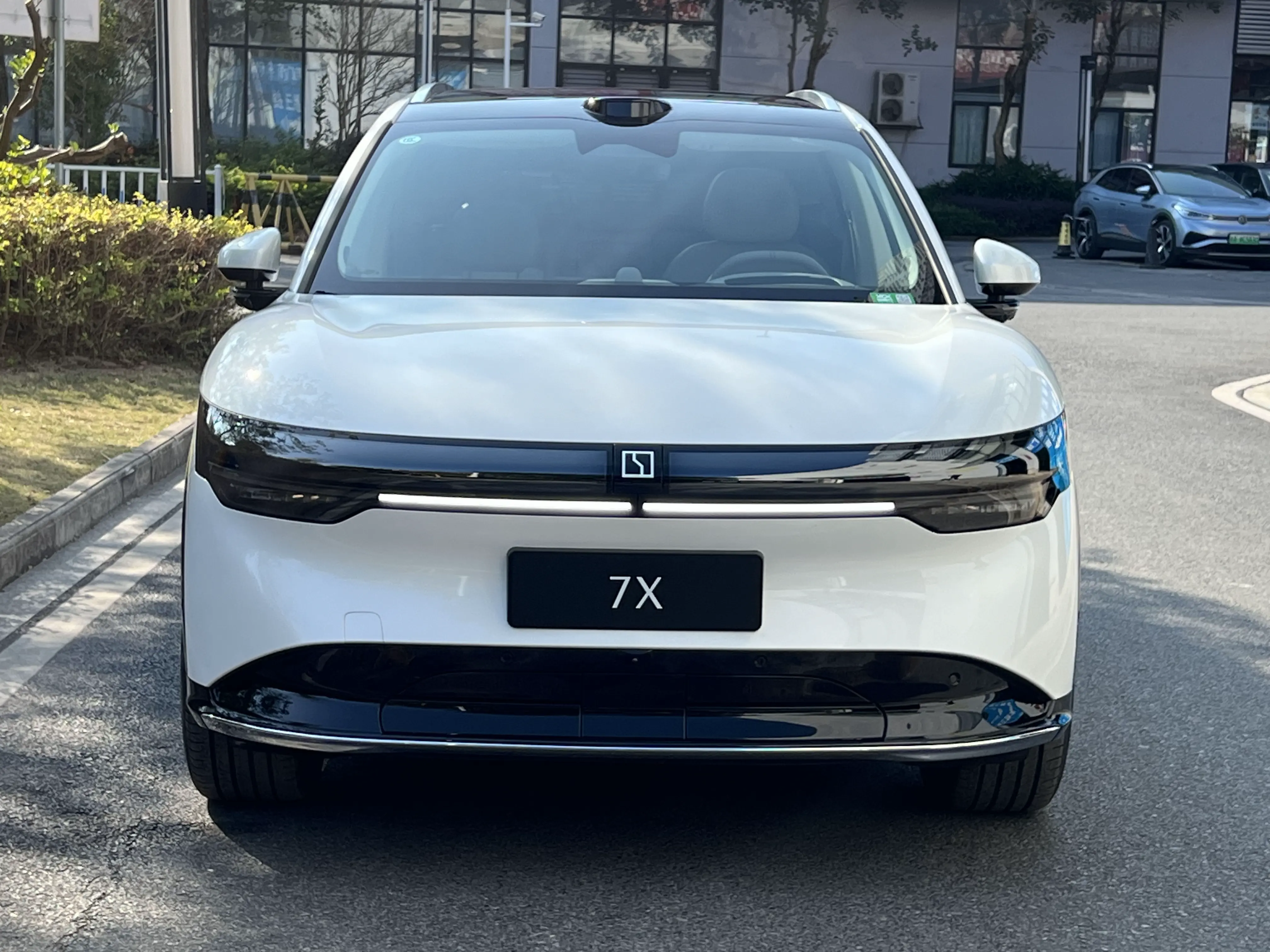 ZEEKR 7X  из Китая