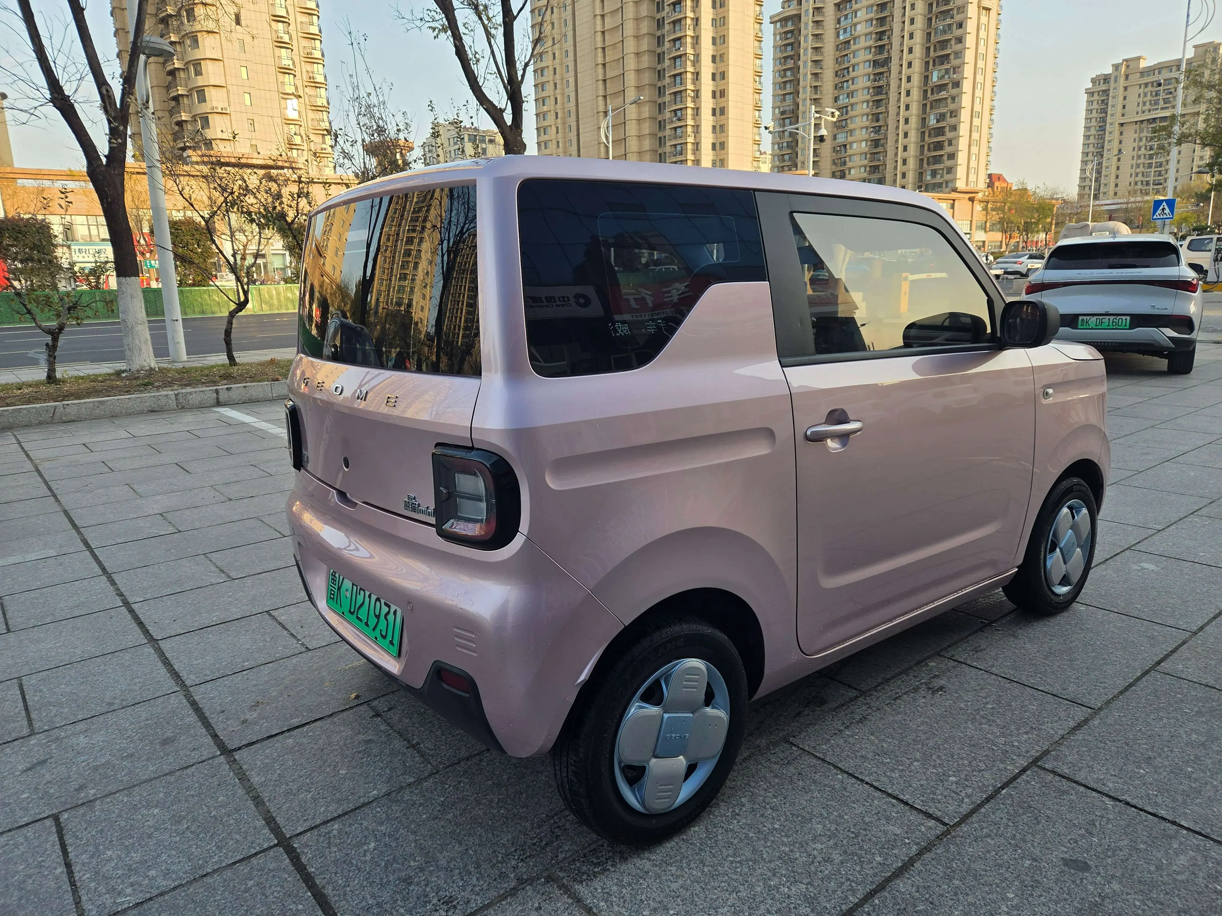 Geely Panda  из Китая