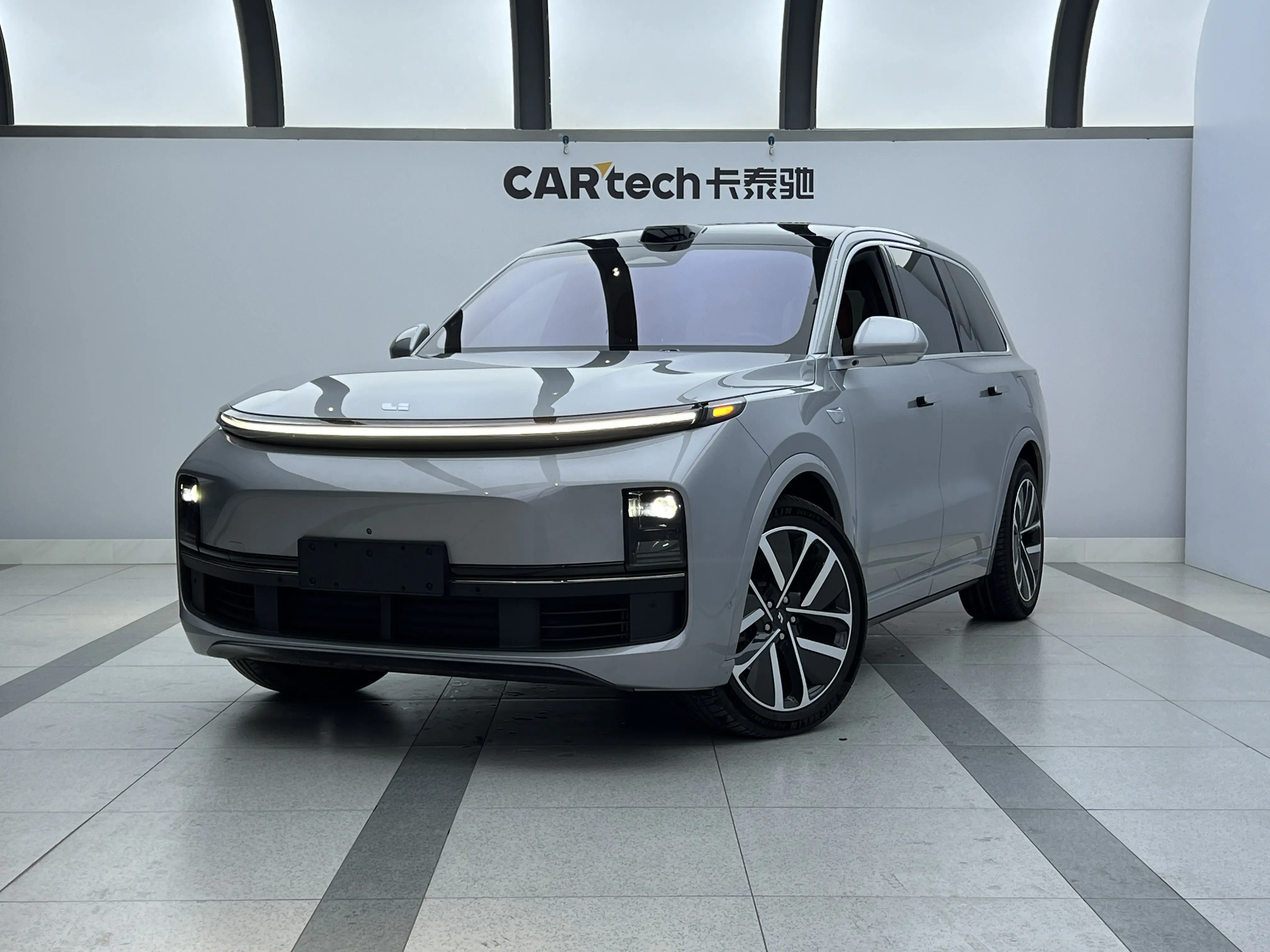 Li L9 (Ideal L9)  из Китая