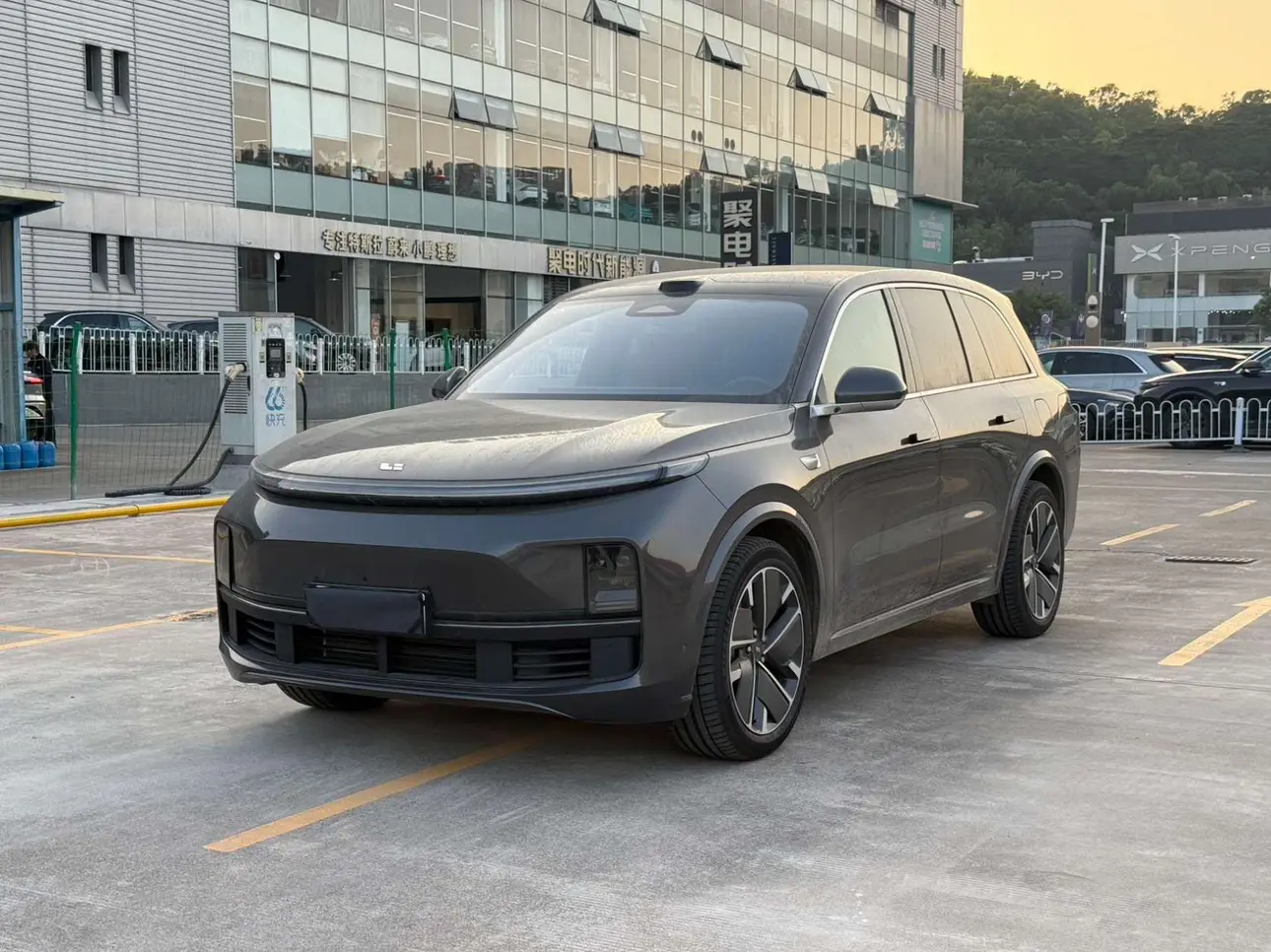 Li L8 (Ideal L8)  из Китая