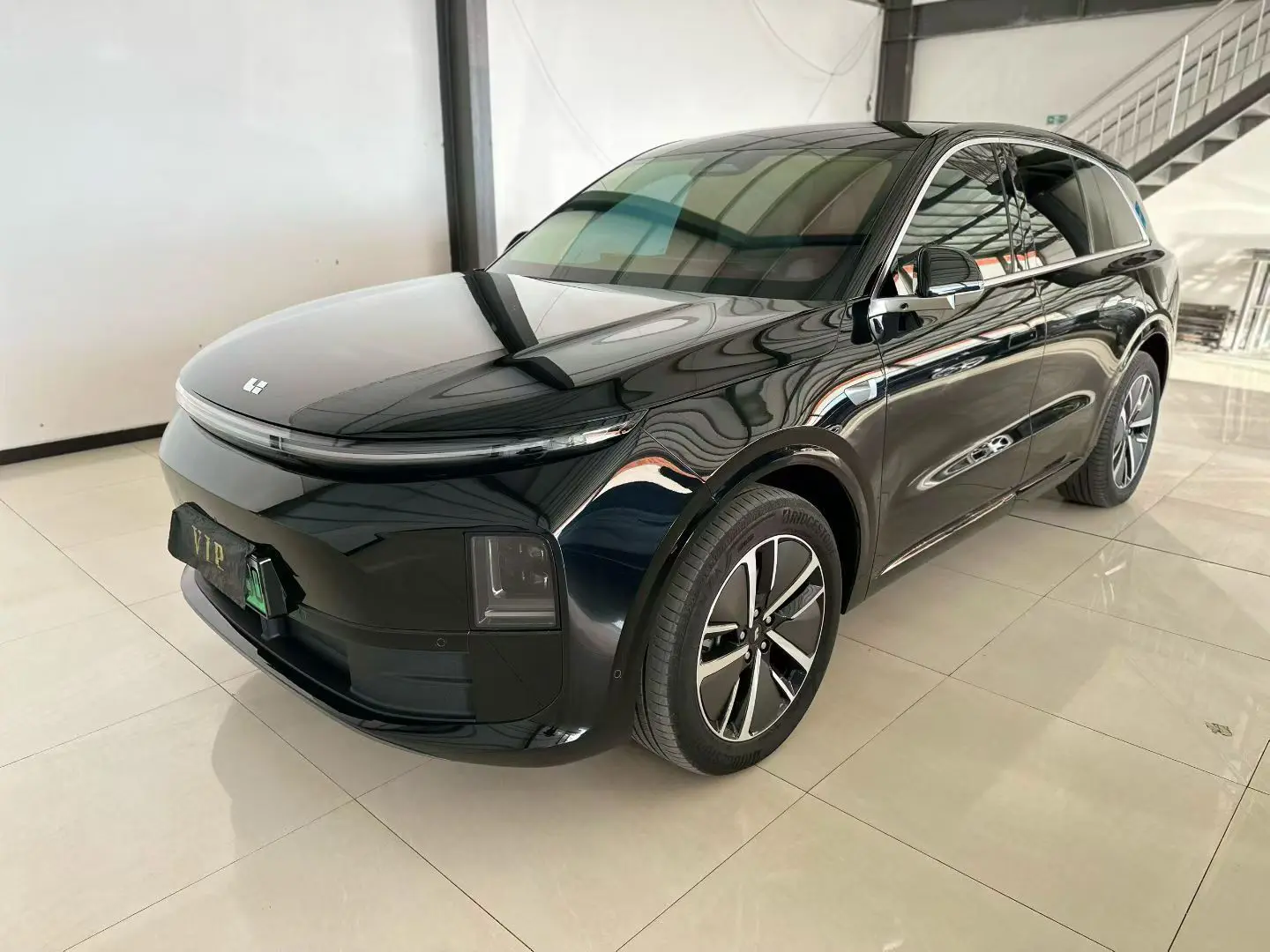 Li L6 (Ideal L6)  из Китая