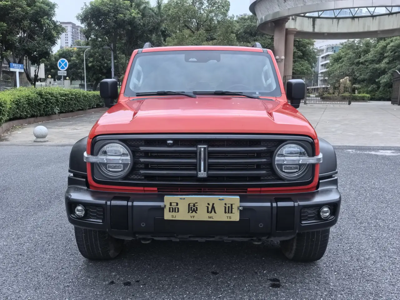 Tank 300  из Китая