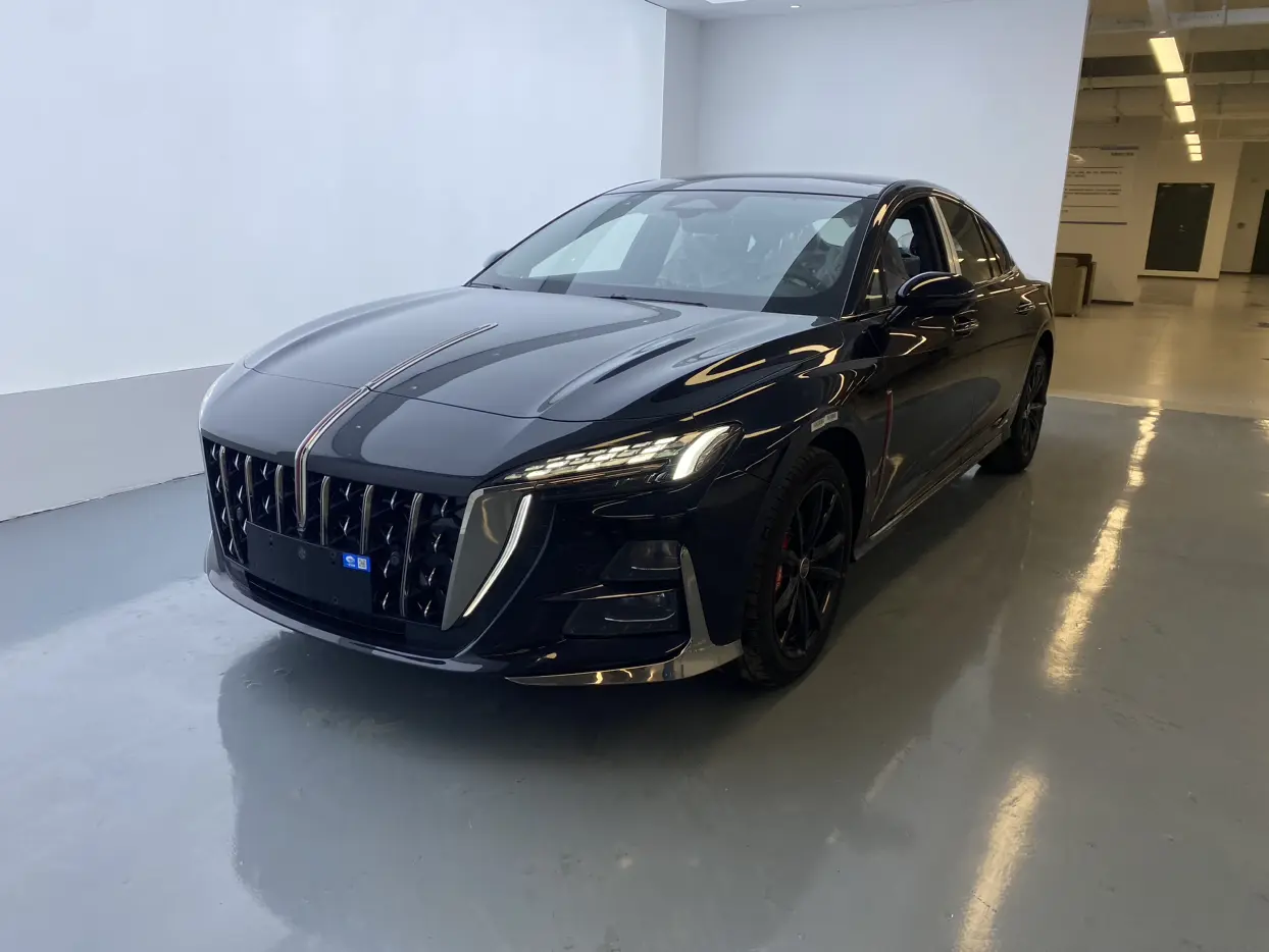 Hongqi H6  из Китая