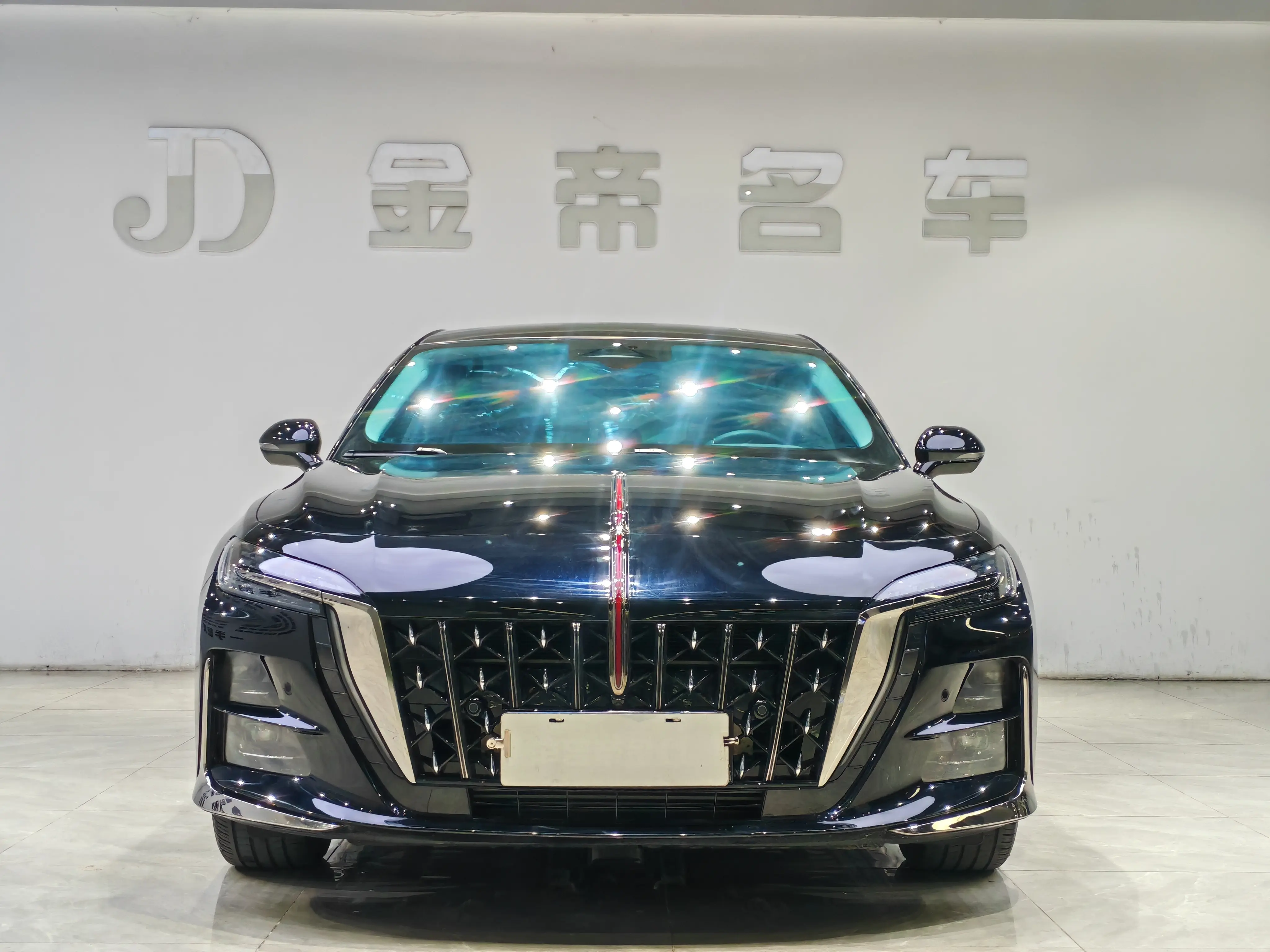 Hongqi H6  из Китая