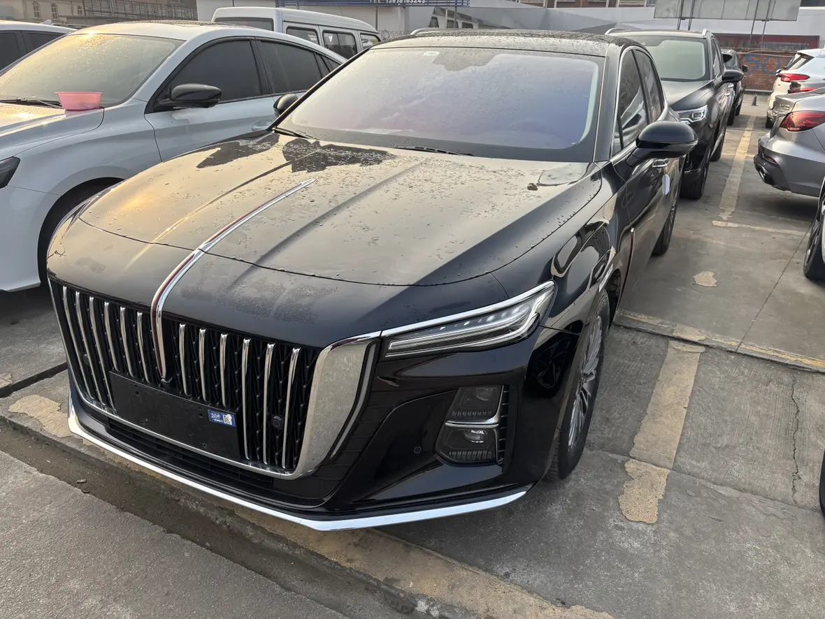 Hongqi H5  из Китая