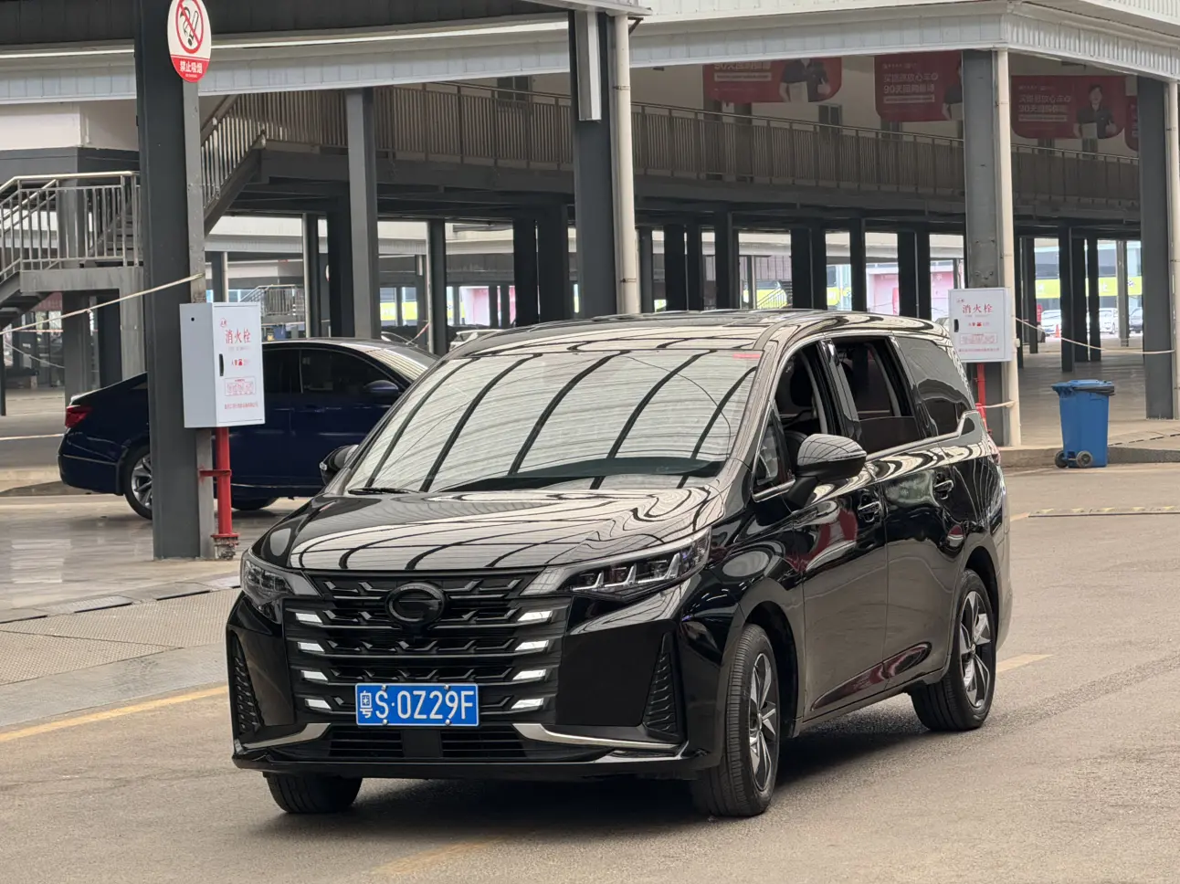 GAC Trumpchi M6  из Китая