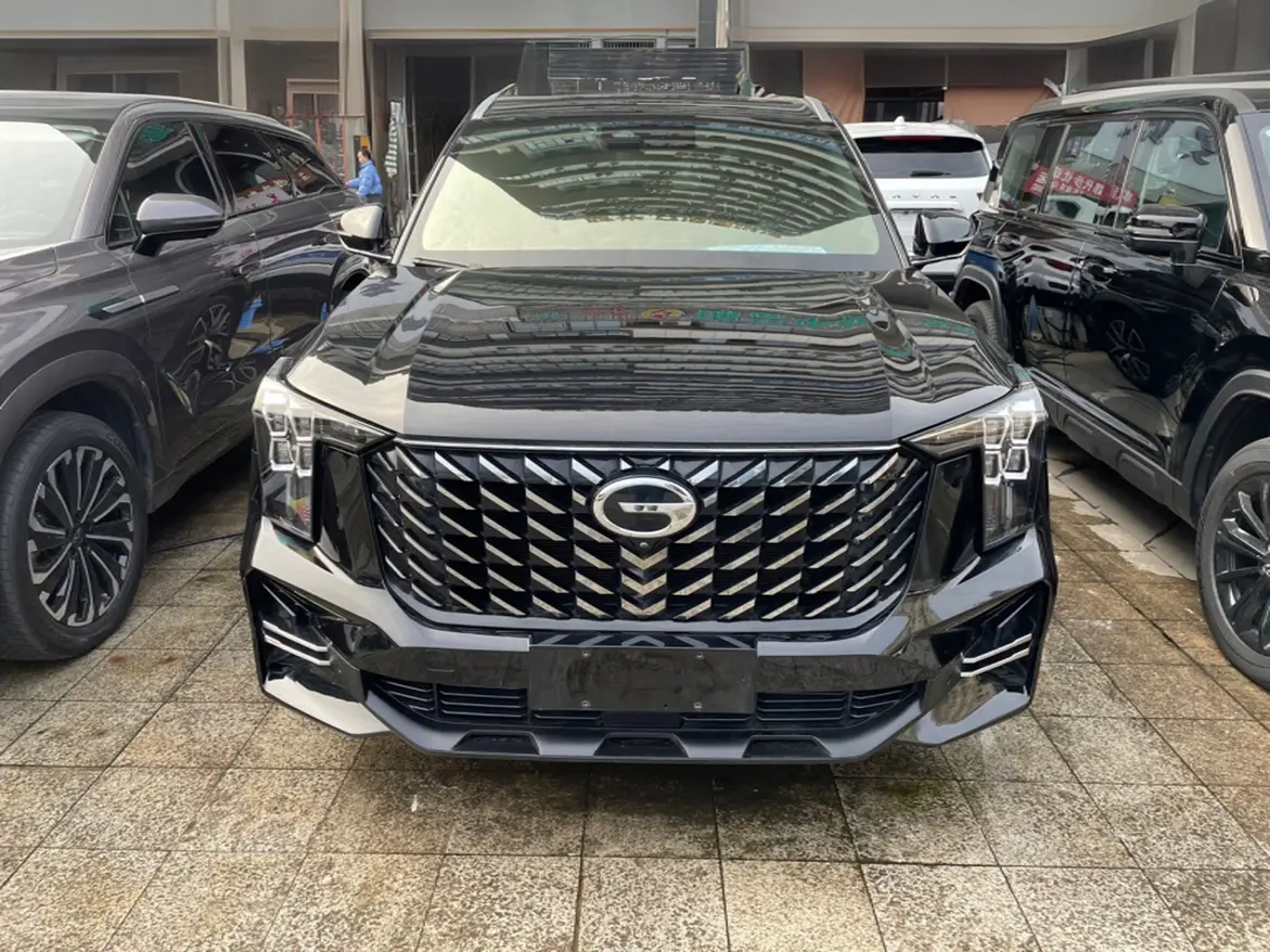 GAC Trumpchi GS8  из Китая