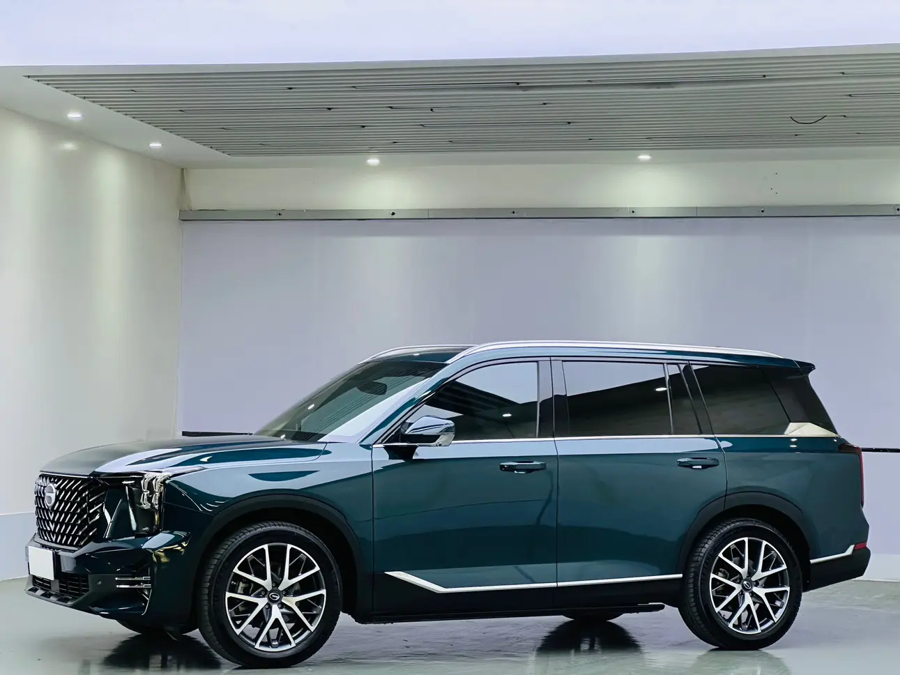 GAC Trumpchi GS8  из Китая