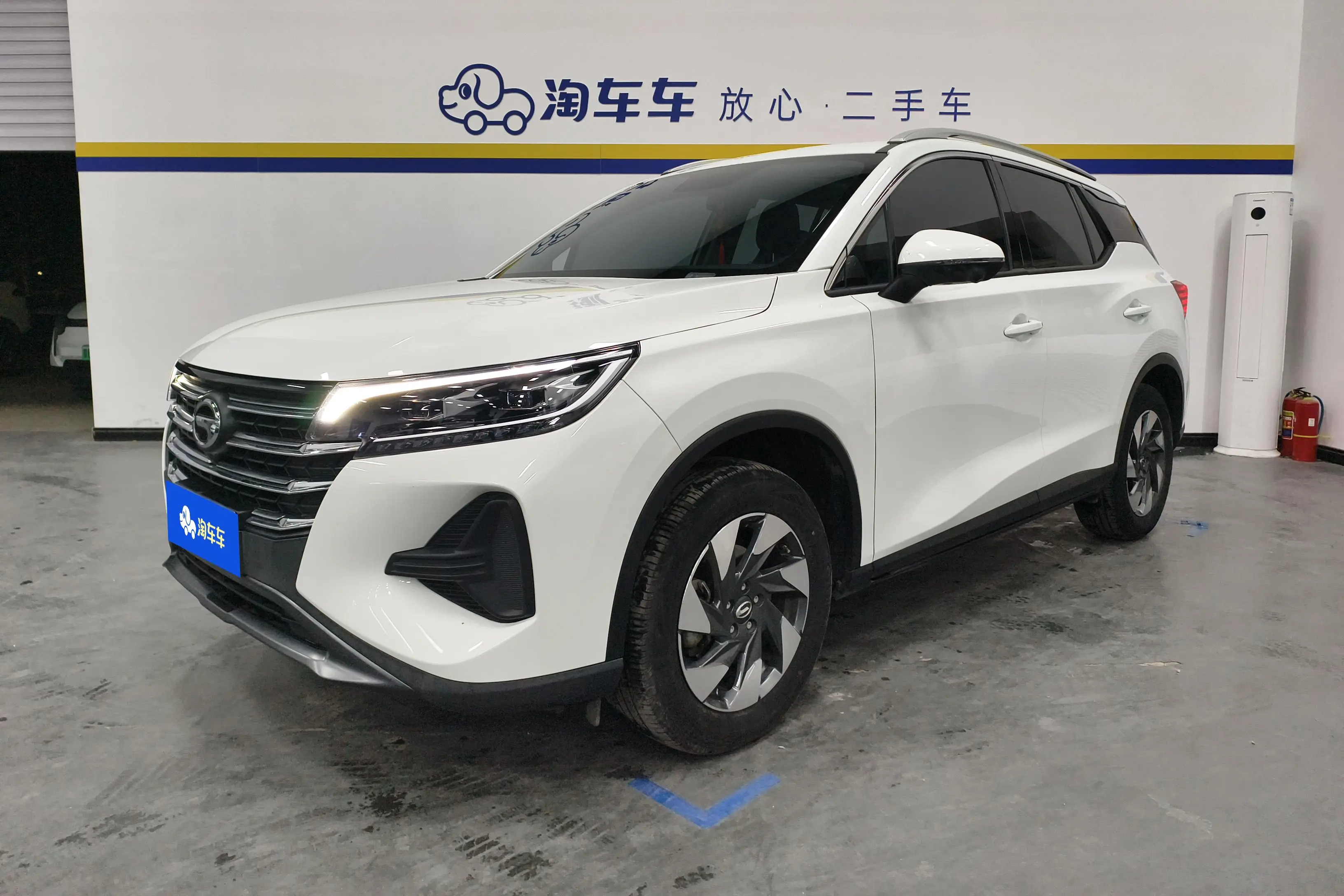 GAC Trumpchi GS4  из Китая