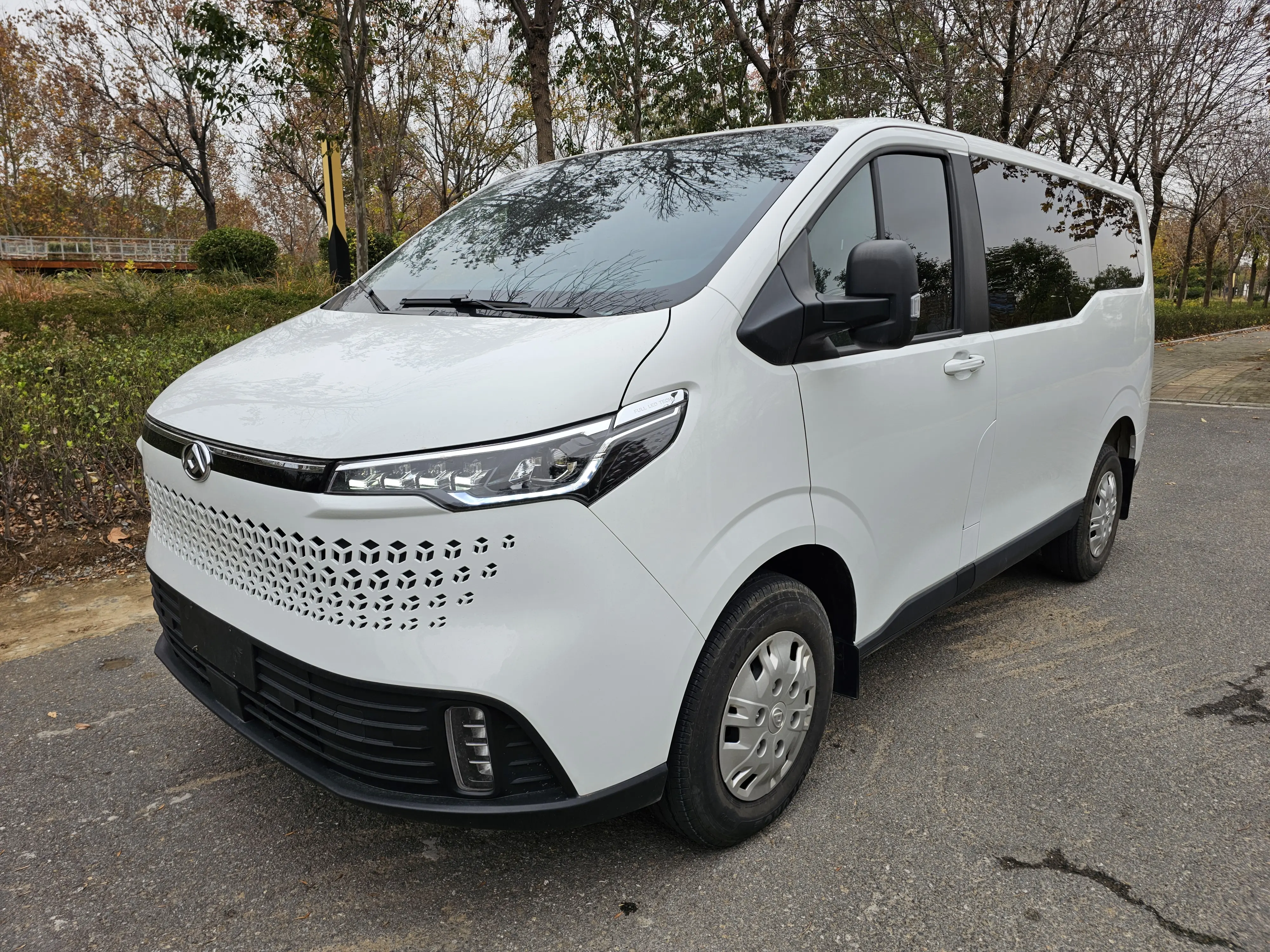 Datong Xintu V70  из Китая
