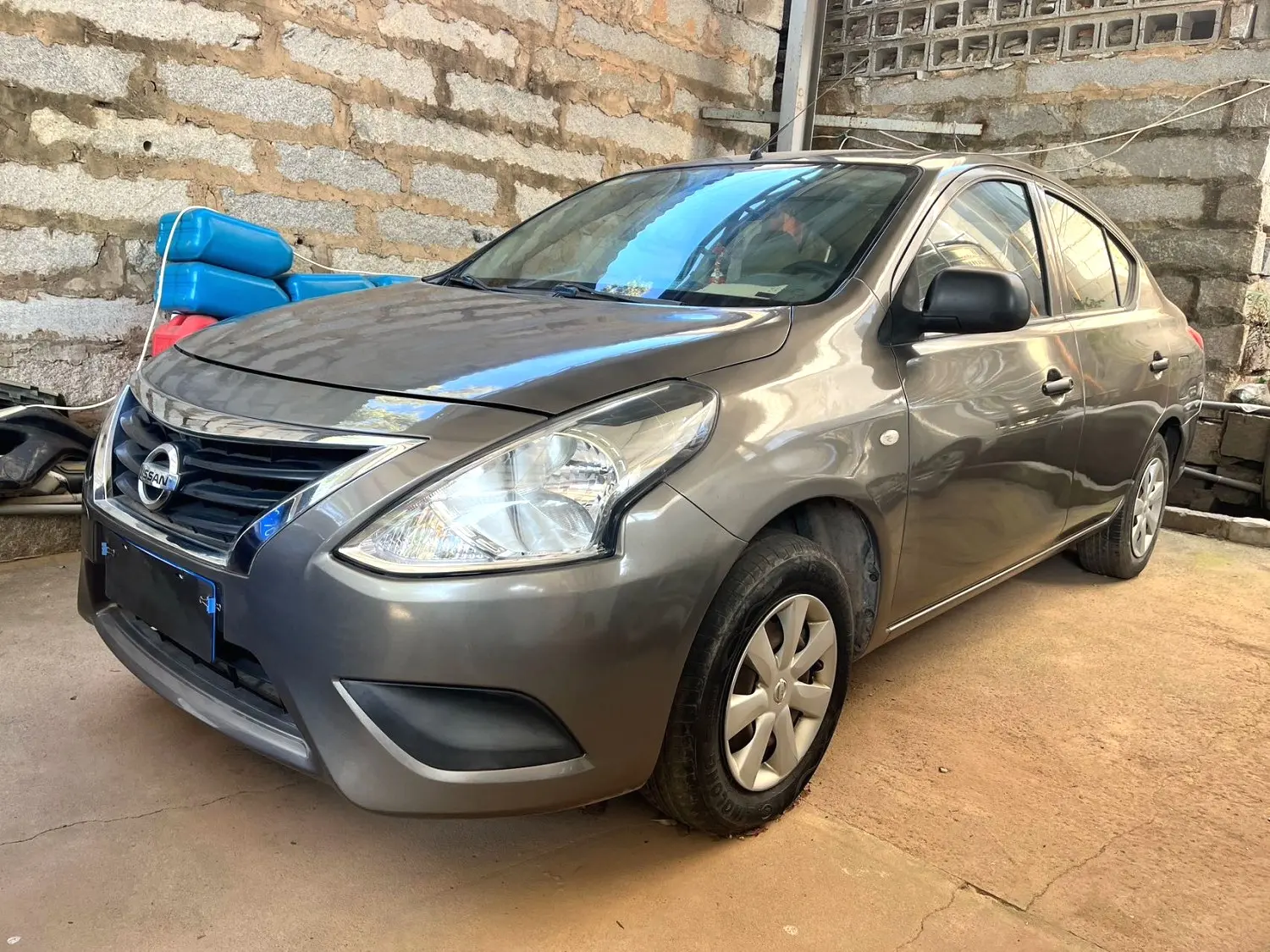 Nissan Sunlight  из Китая