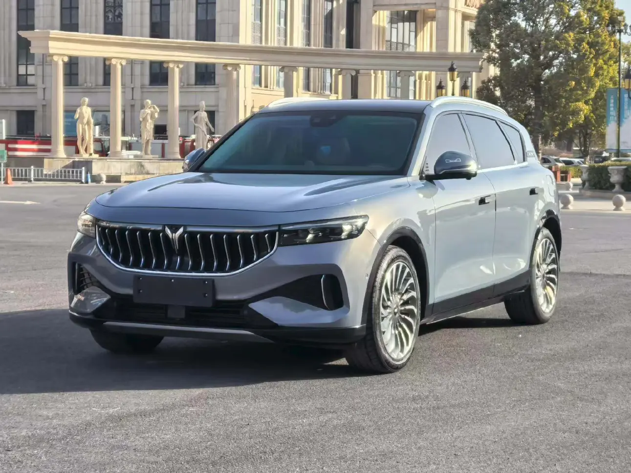 Voyah Lantu FREE  из Китая