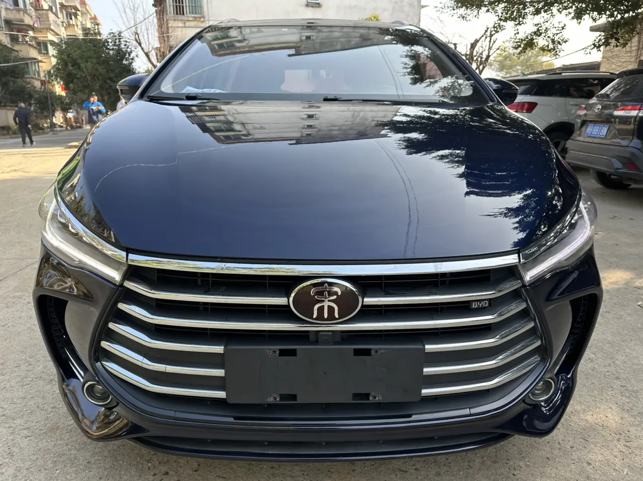 BYD Song MAX  из Китая