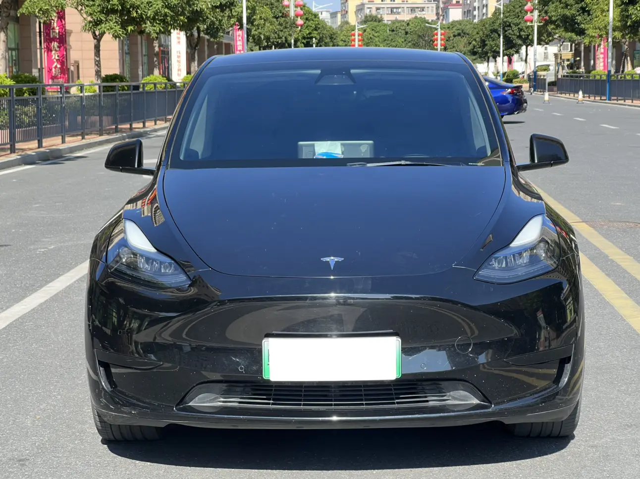 Tesla Model Y  из Китая