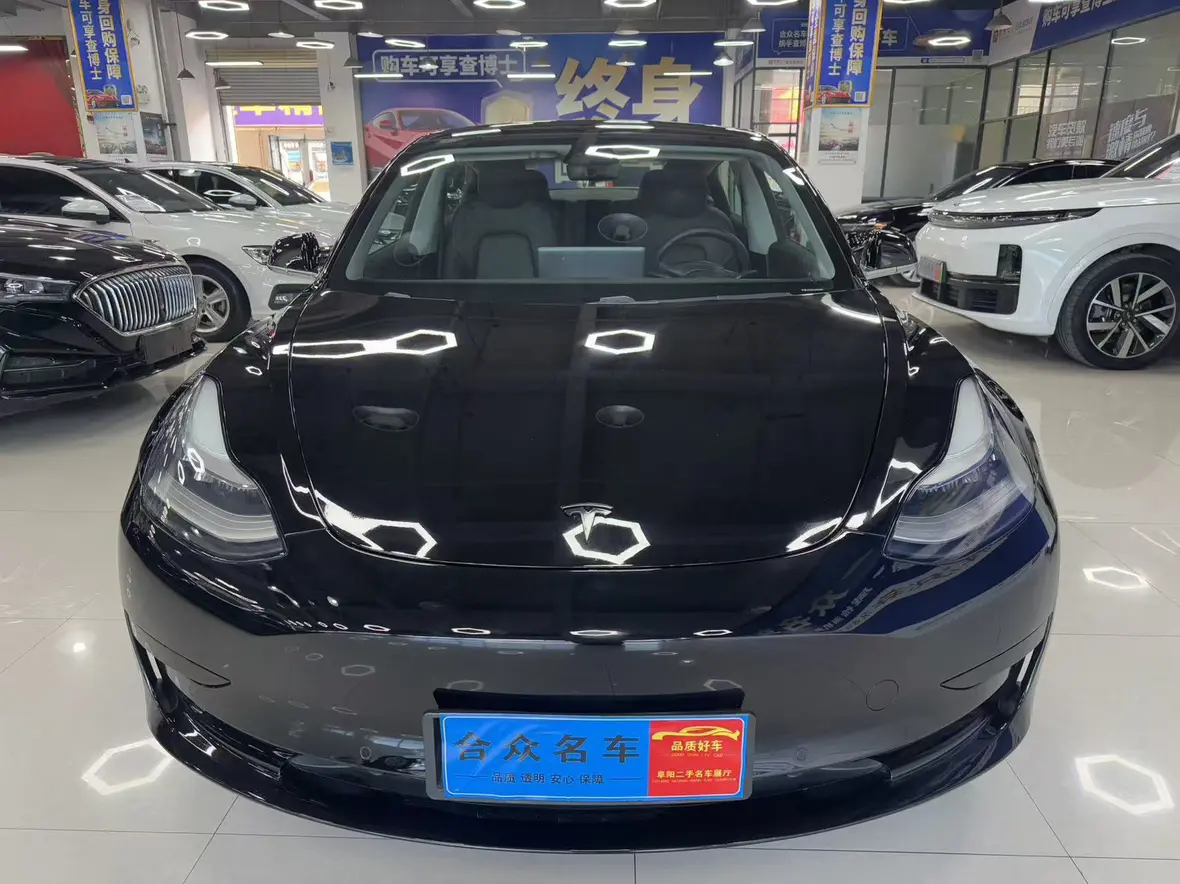 Tesla Model 3  из Китая