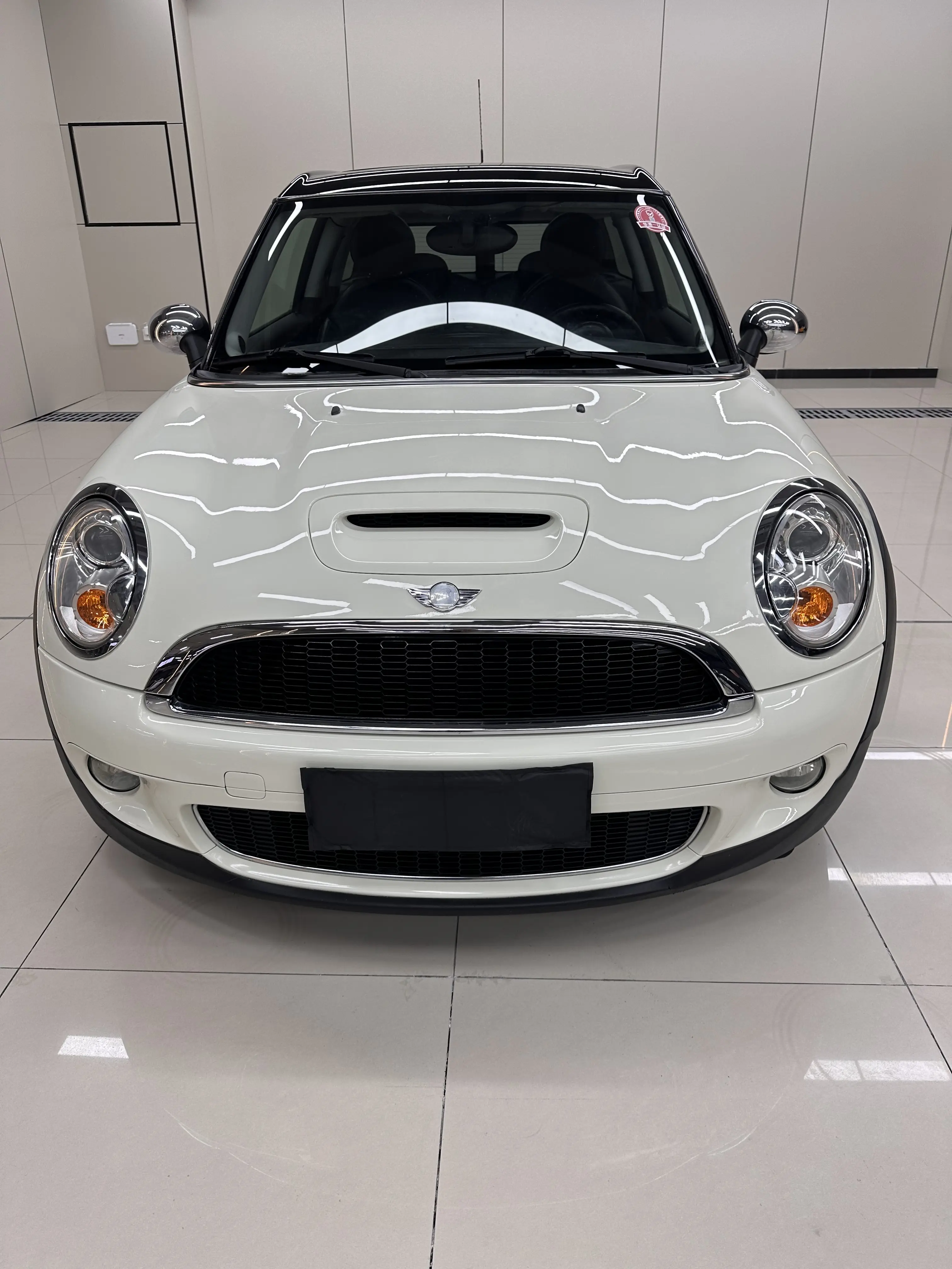 MINI CLUBMAN  из Китая