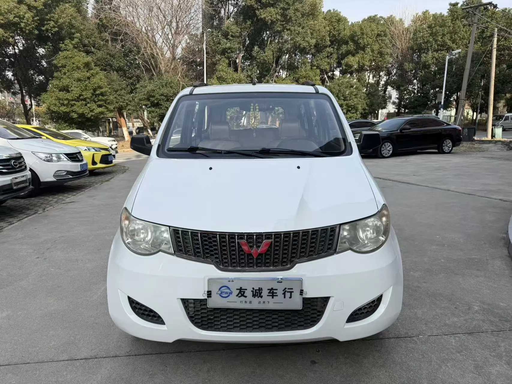Wuling Hongguang  из Китая
