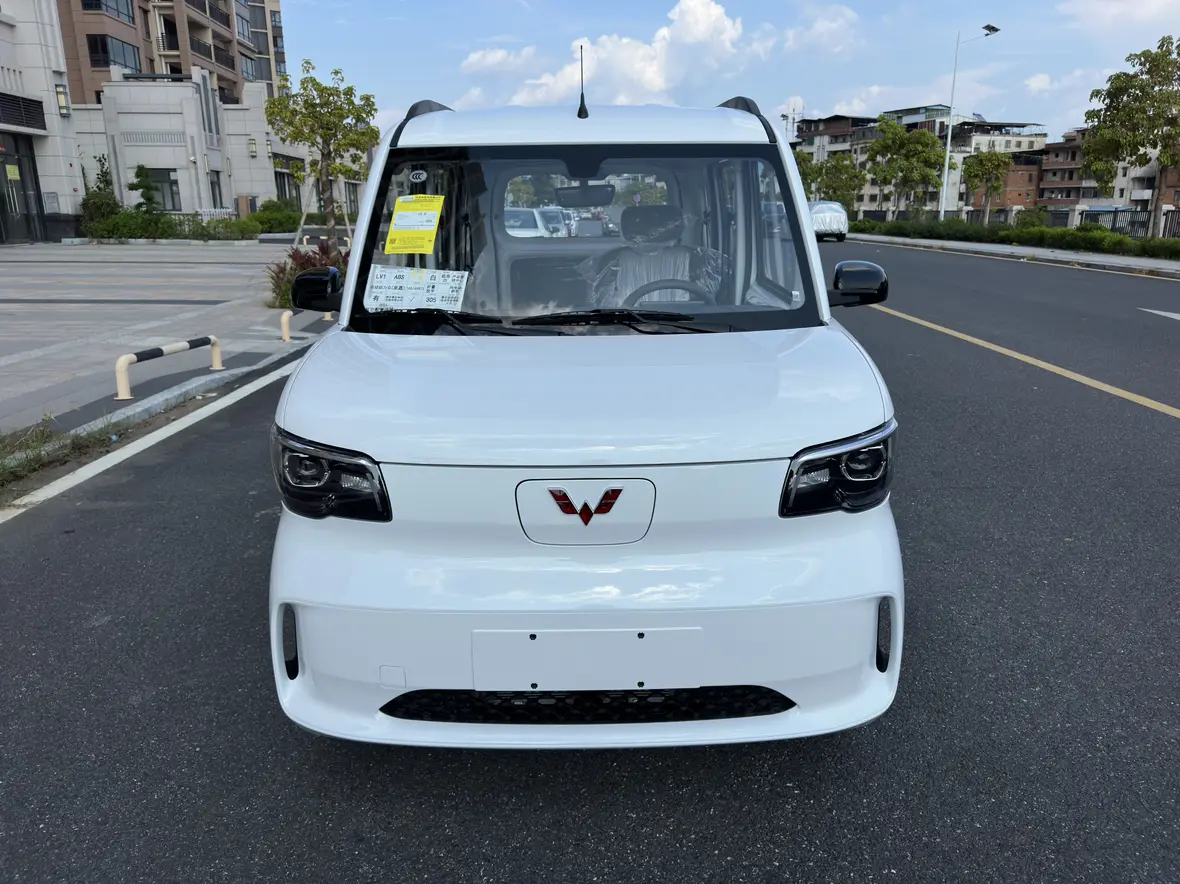 Wuling Zhiguang EV  из Китая