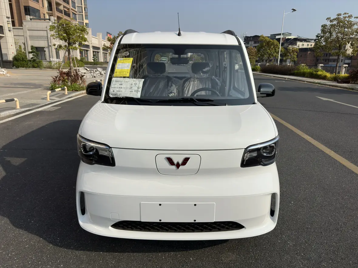 Wuling Zhiguang EV  из Китая