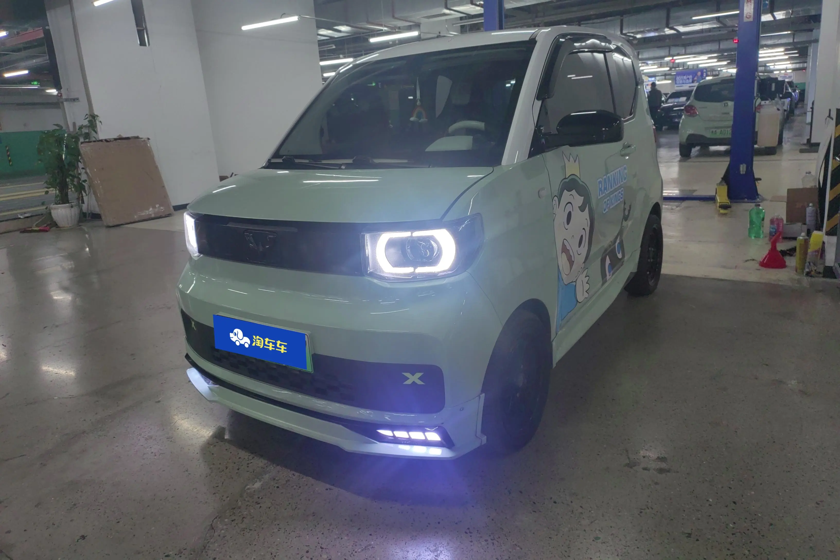 Wuling Hongguang MINIEV  из Китая