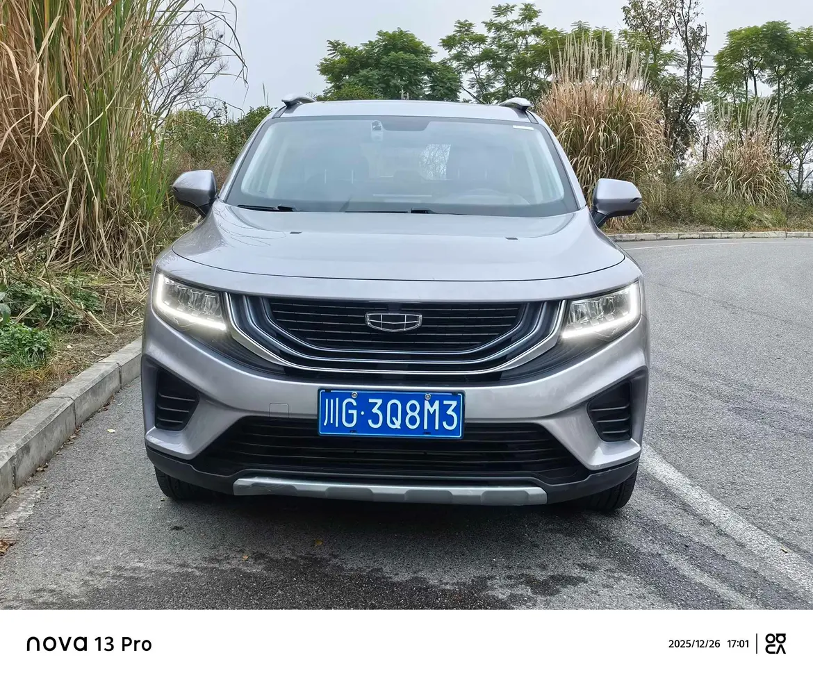 Geely Okavango  из Китая