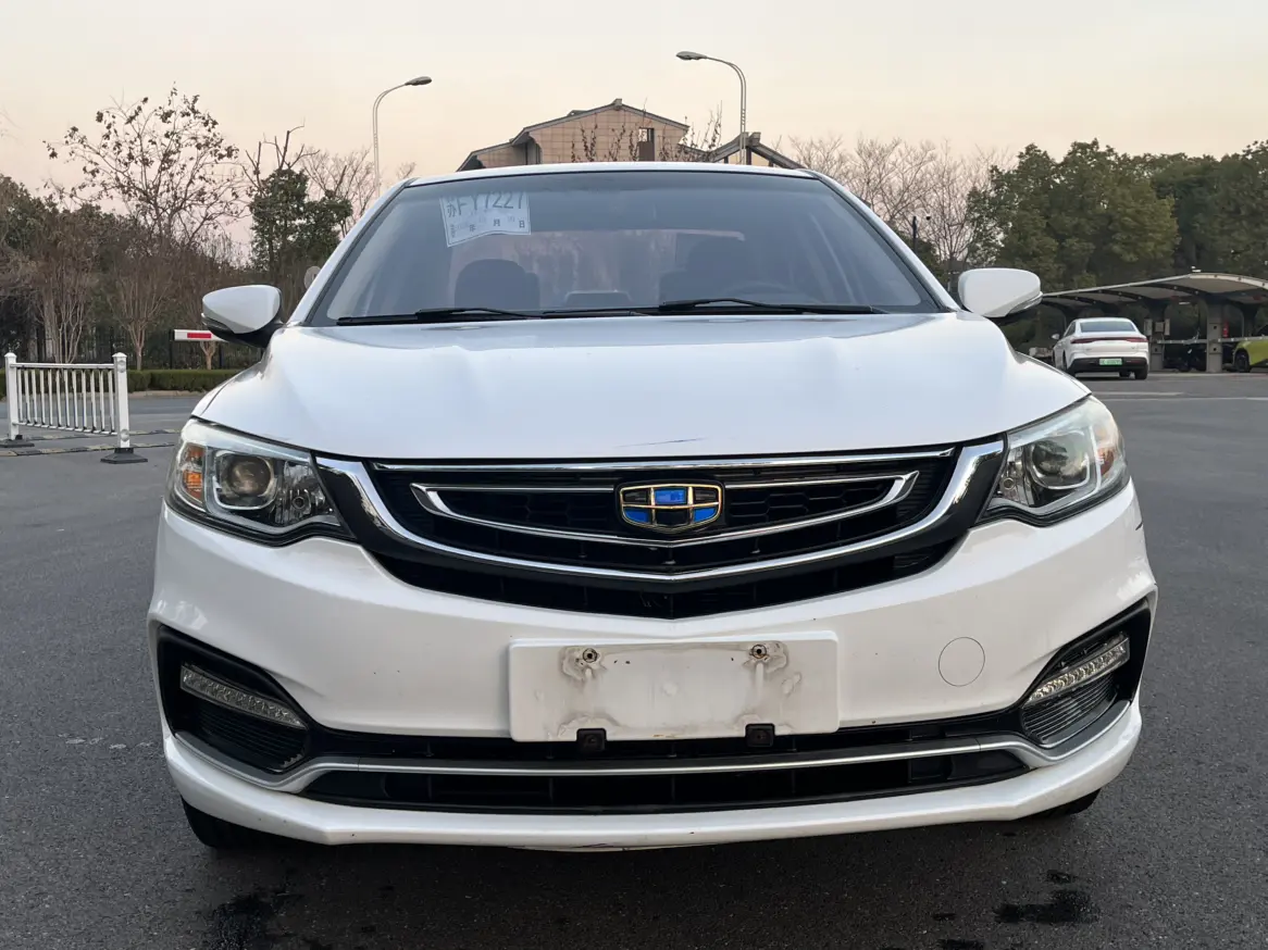 Geely Vision  из Китая