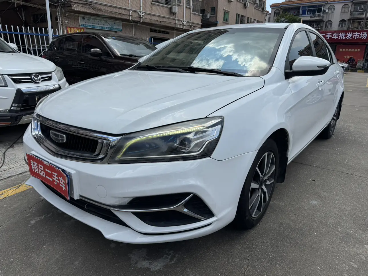 Geely Emgrand  из Китая
