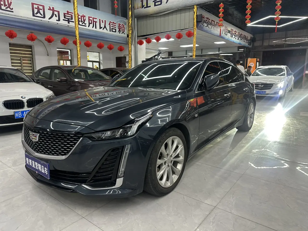 Cadillac CT5  из Китая
