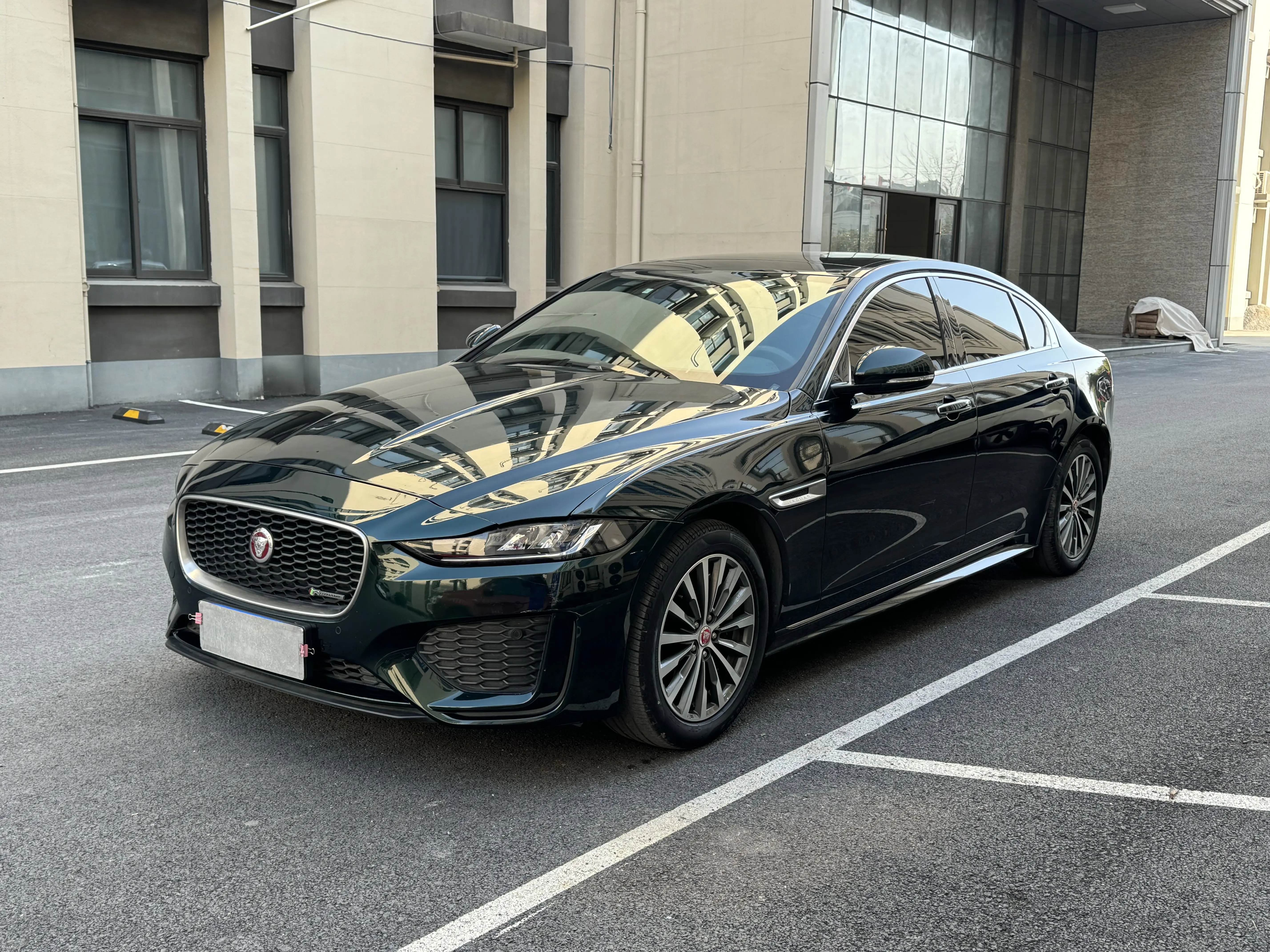 Jaguar XEL  из Китая