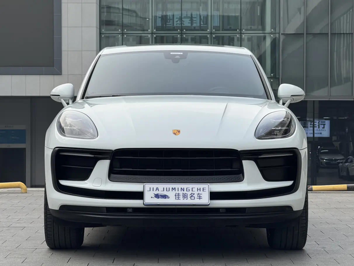 Porsche Macan  из Китая