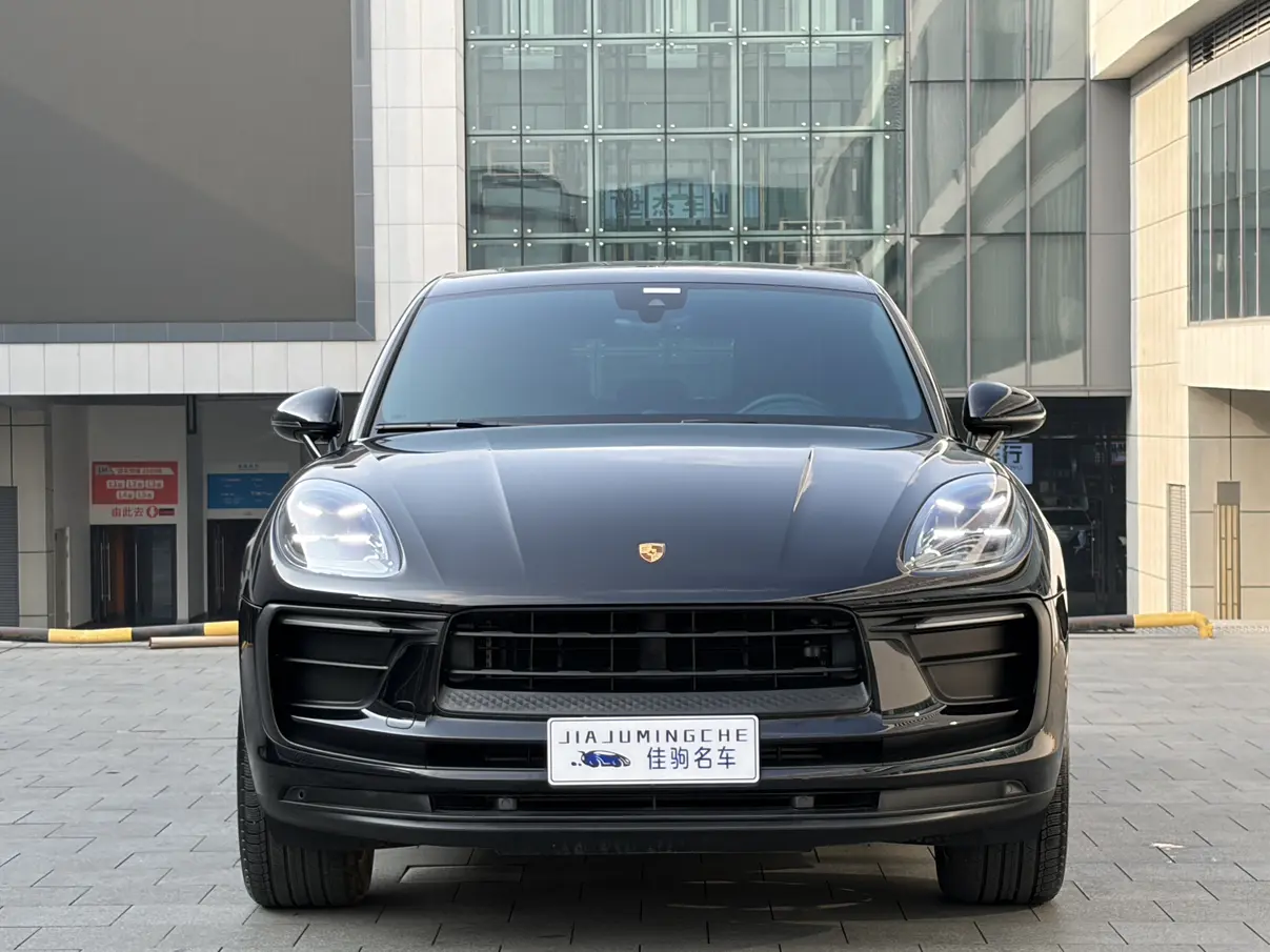 Porsche Macan  из Китая