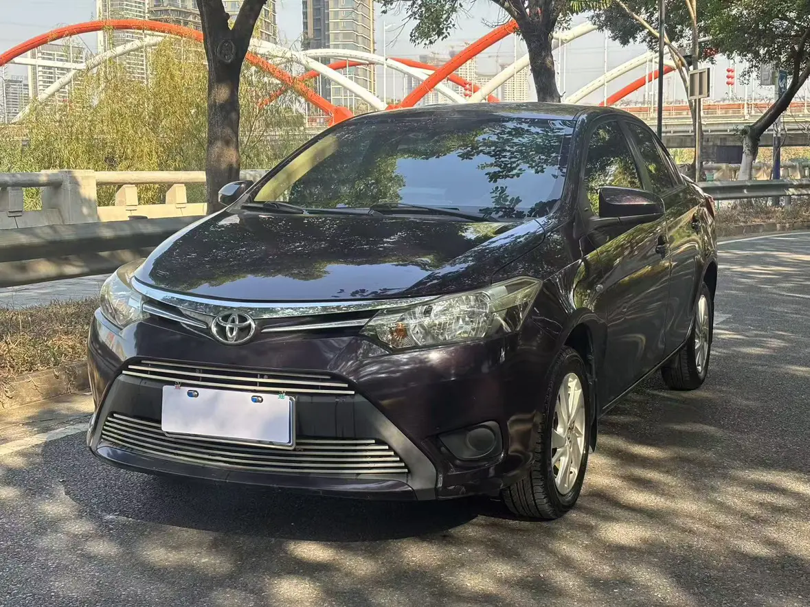 Toyota Vios  из Китая