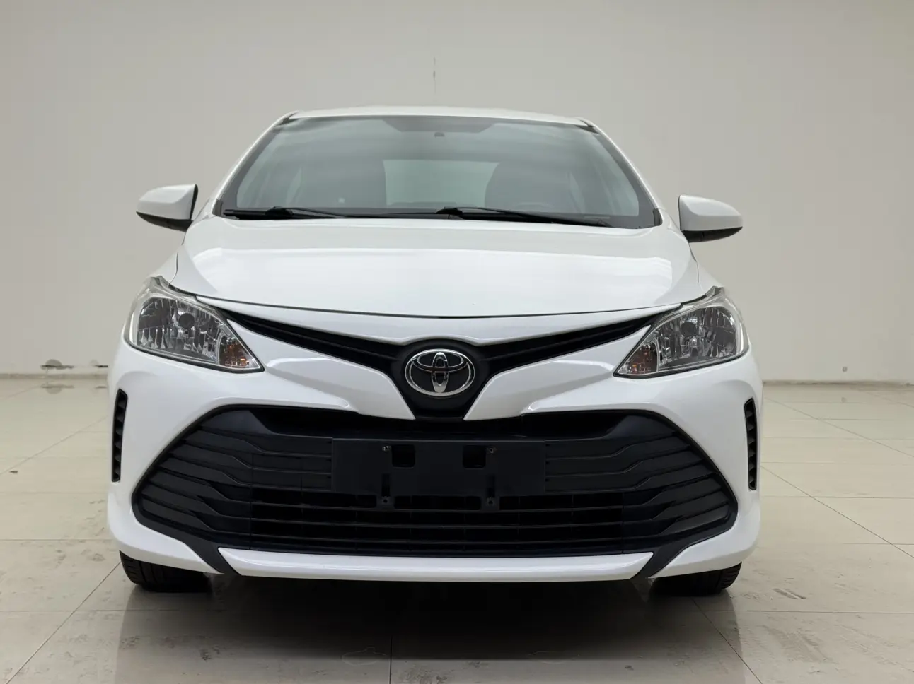 Toyota Vios  из Китая