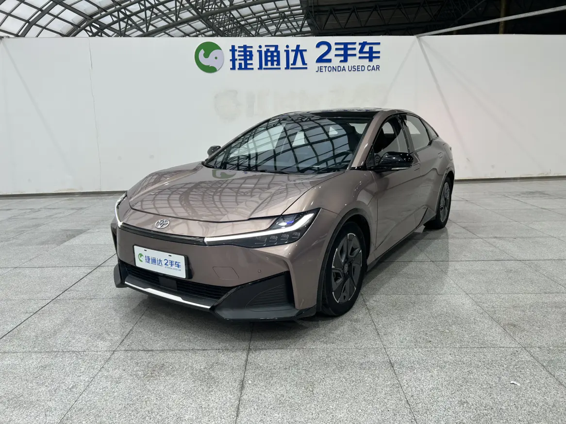 Toyota bZ3  из Китая