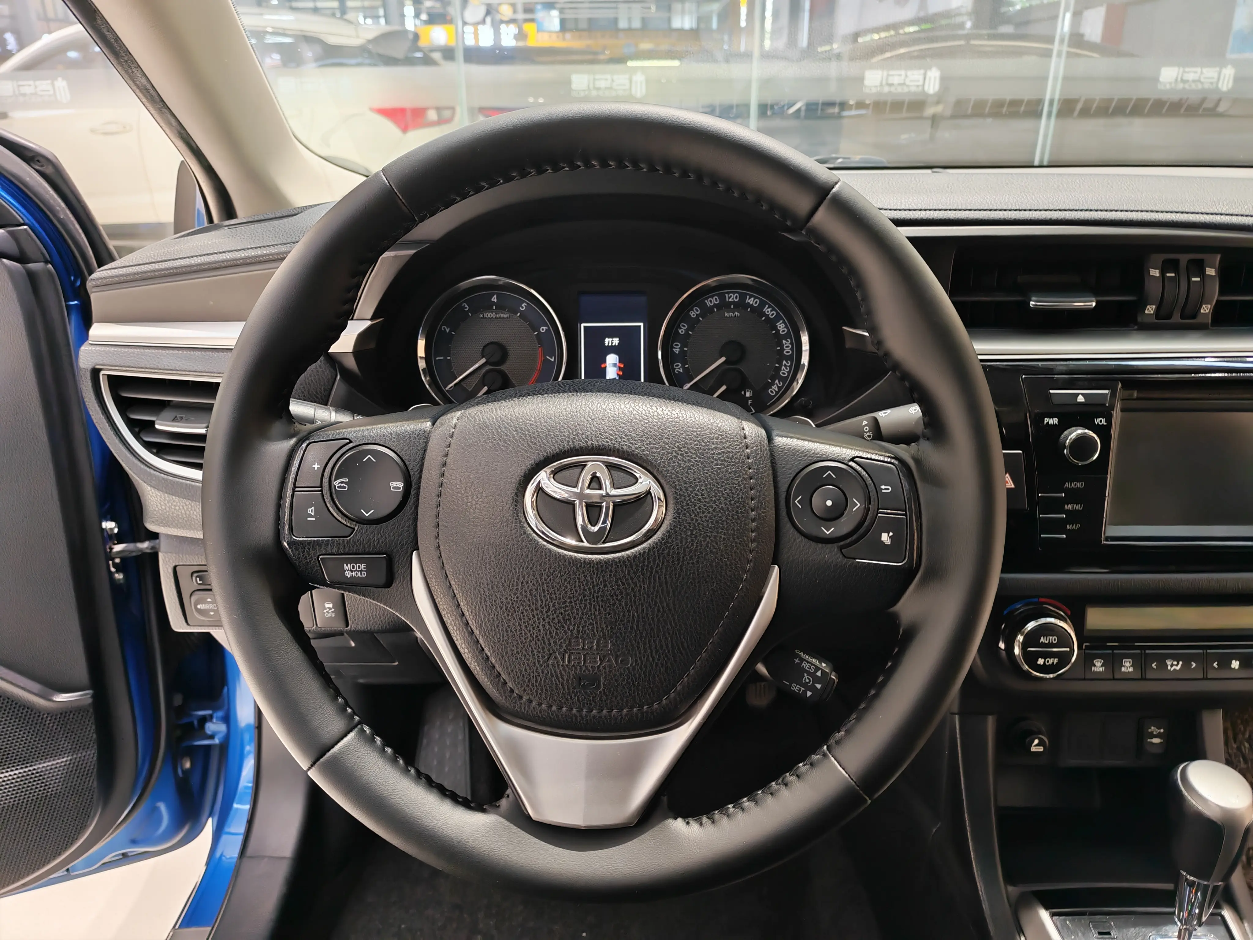 Toyota Levin (Lei Ling)  из Китая