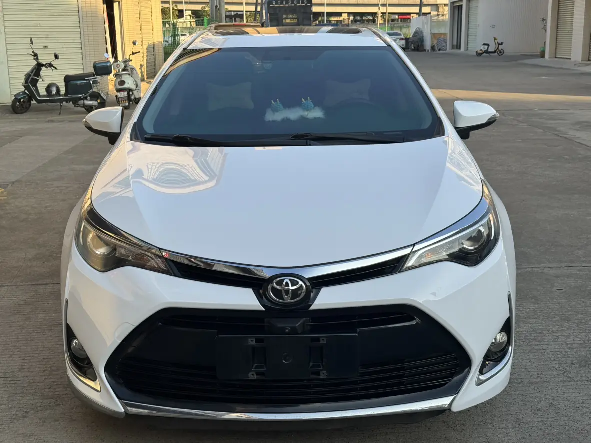 Toyota Levin (Lei Ling)  из Китая